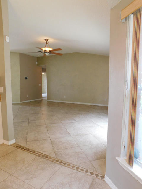 COUNTRYVIEW ESTATES 10TH ADDN - Residential