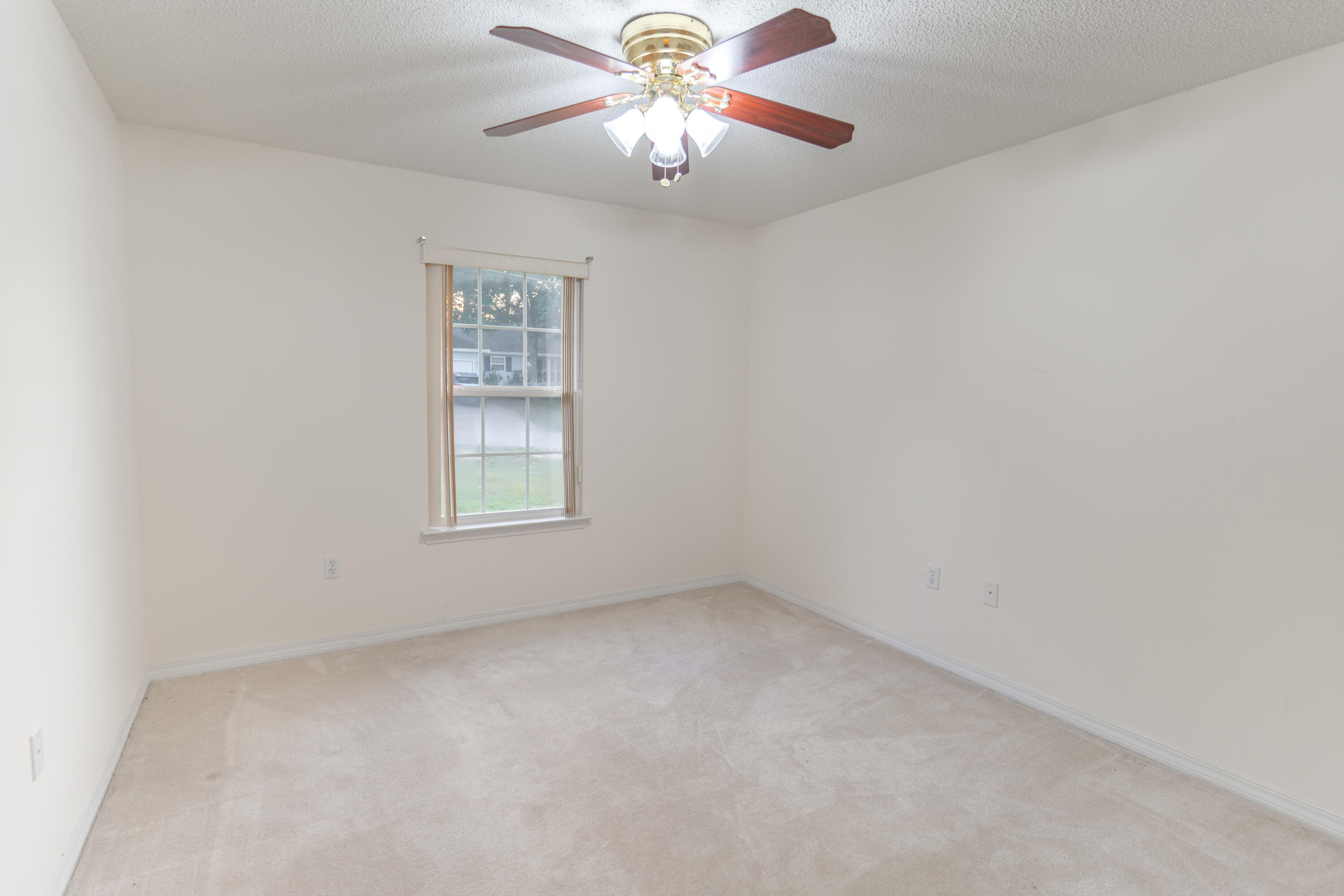 WINDING CREEK ESTATES PH 4 - Residential