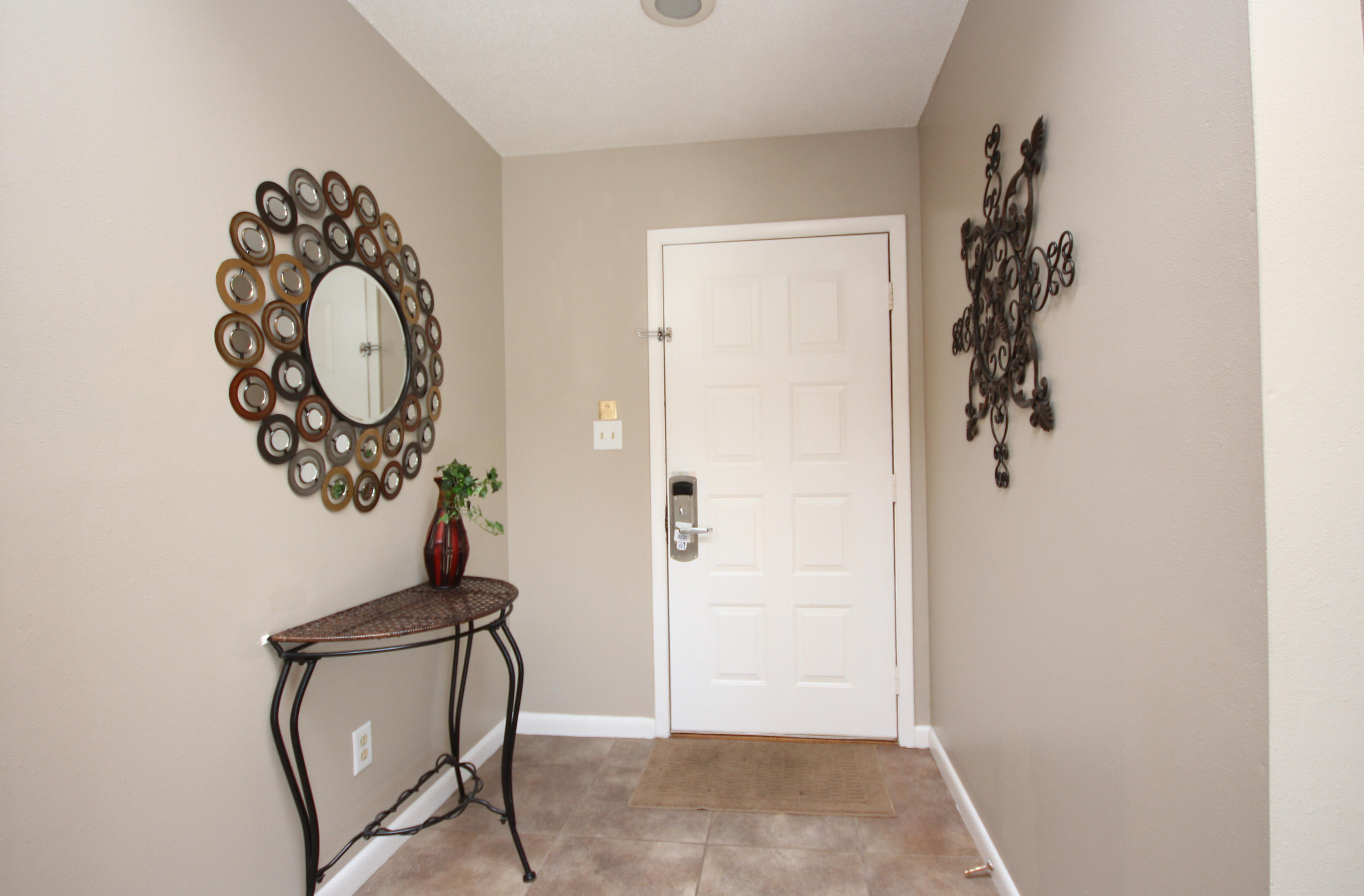 LINKSIDE VILLAGE UNIT 1 - Residential