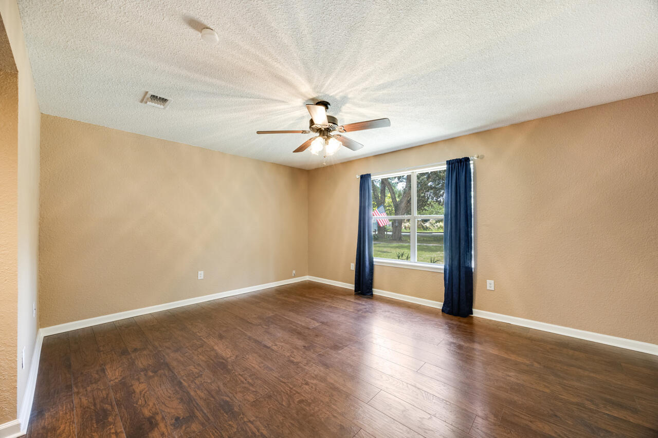 NO RECORDED SUBDIVISION - Residential