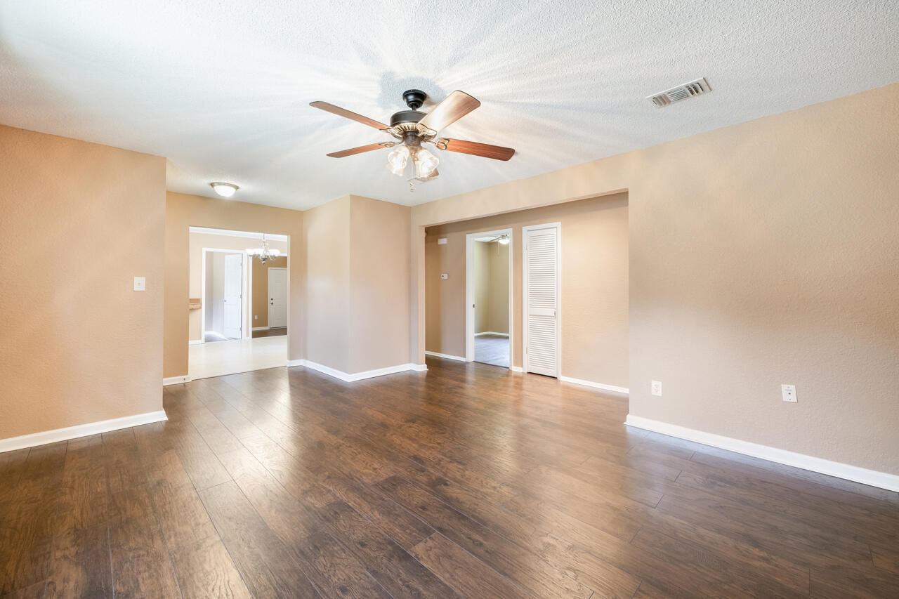NO RECORDED SUBDIVISION - Residential