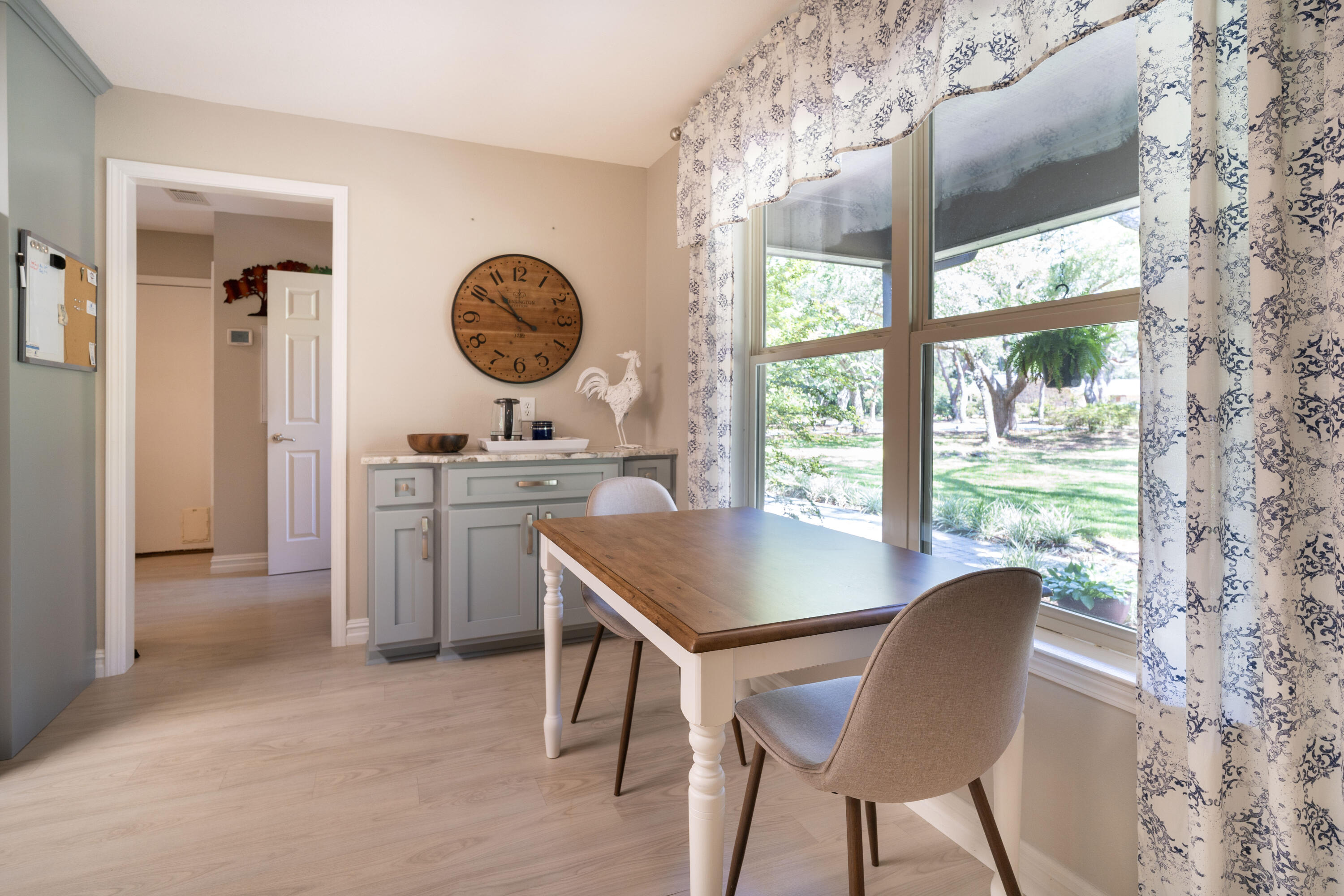 LAKE PIPPIN - Residential