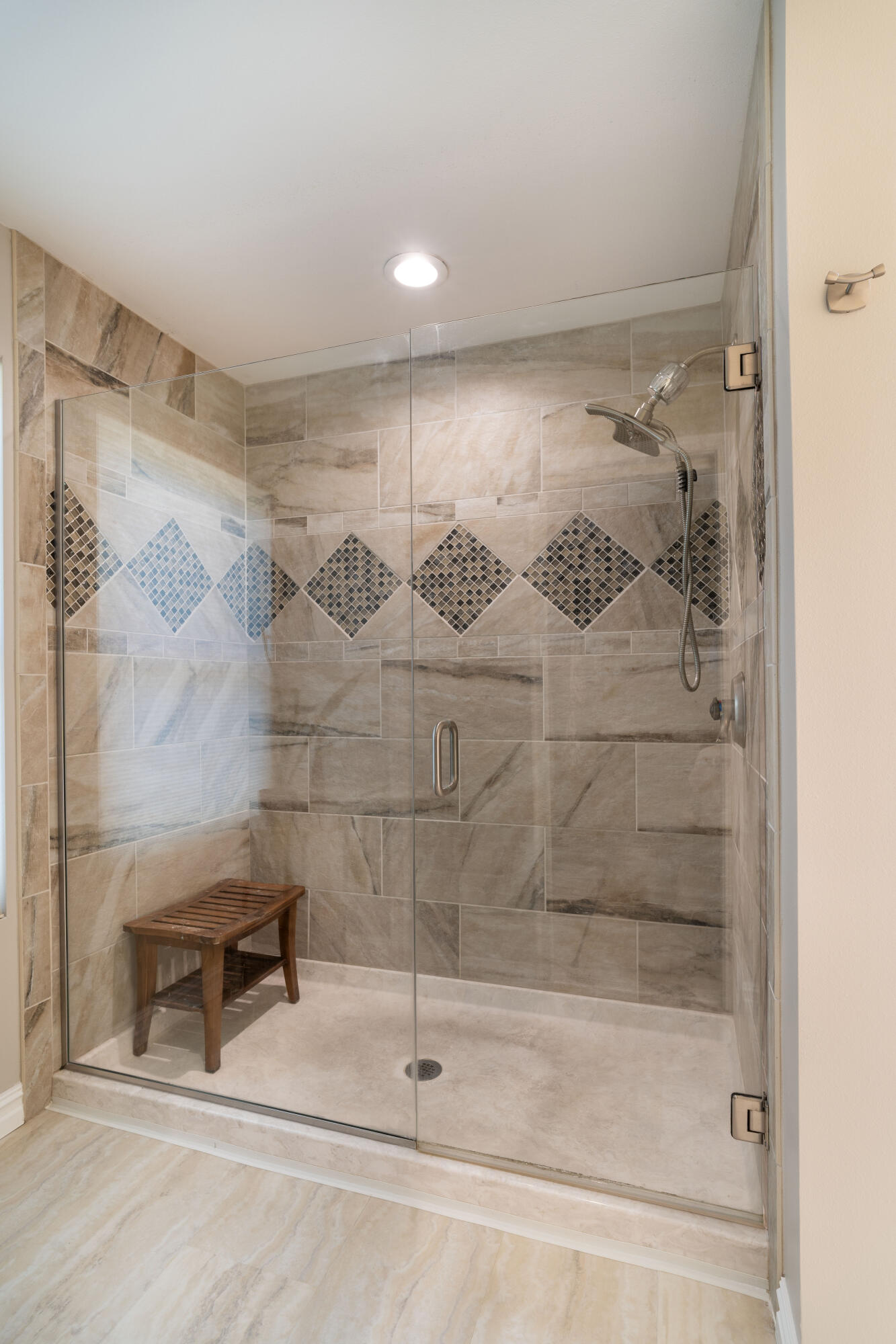 LAKE PIPPIN - Residential