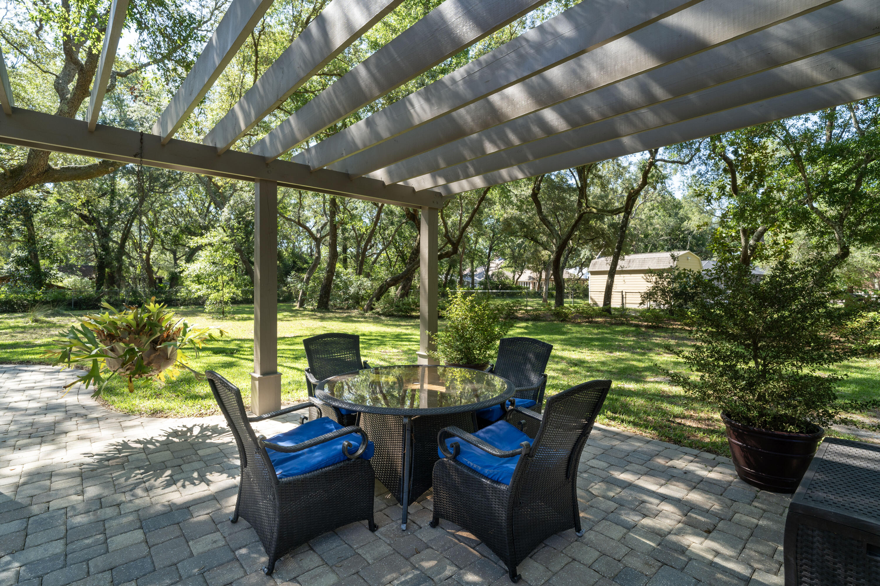 LAKE PIPPIN - Residential