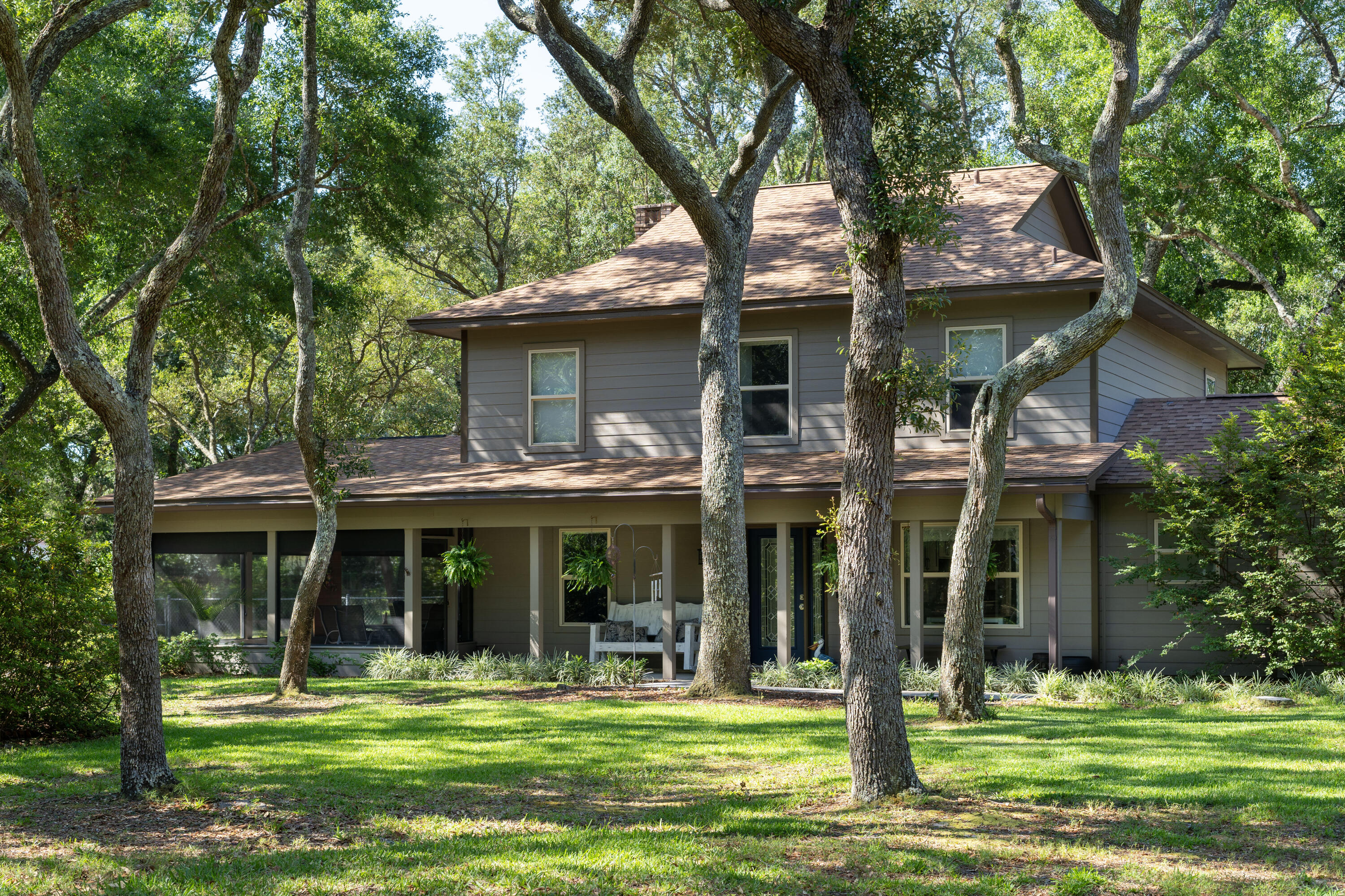 LAKE PIPPIN - Residential