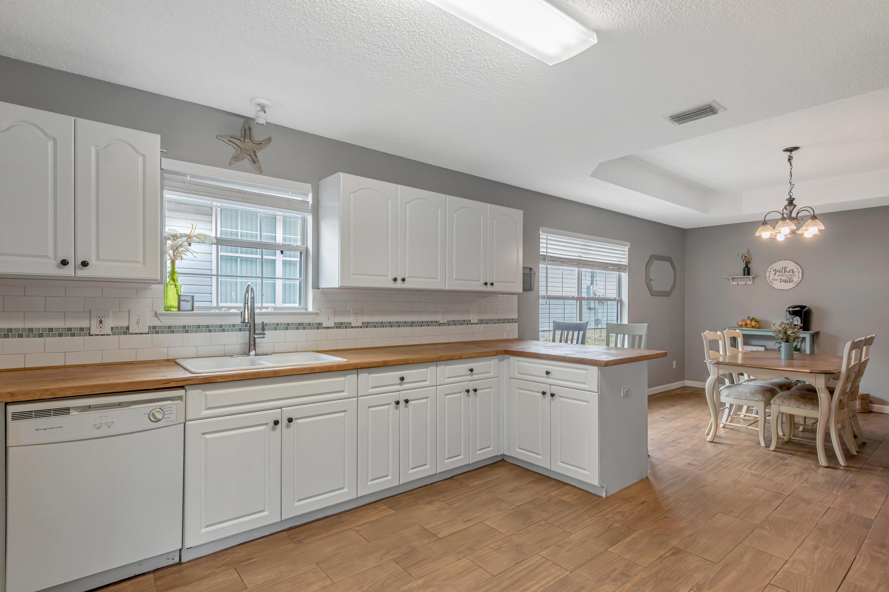 WATERFORD ESTATES S/D - Residential