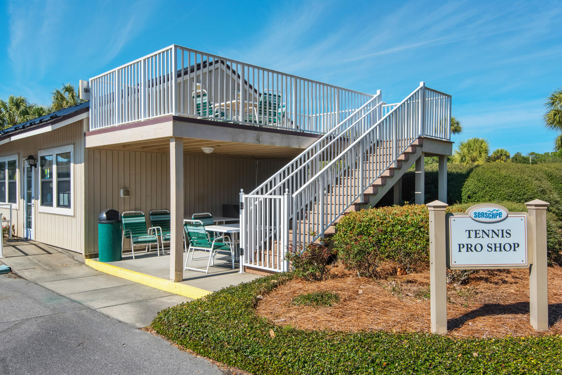 SEASCAPE CONDO GARDEN VILLA - Residential