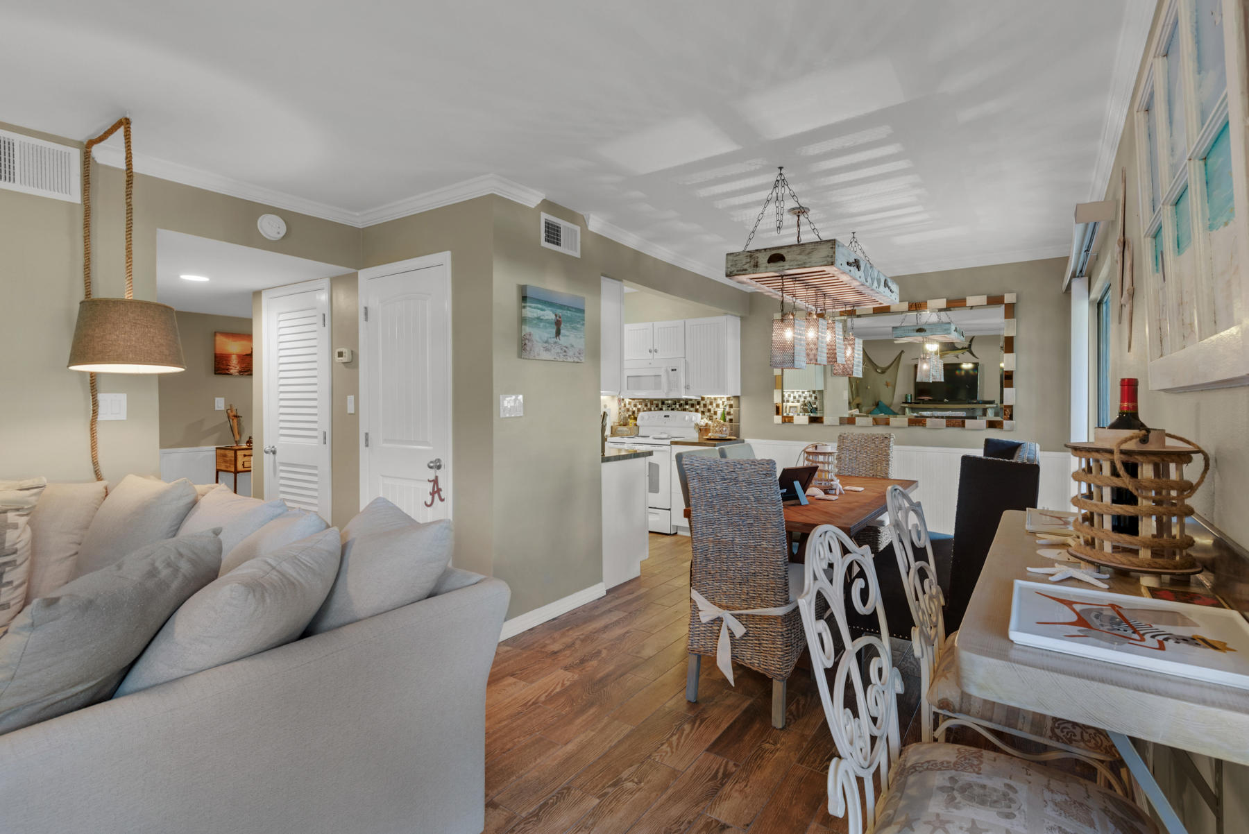 SEASCAPE CONDO GARDEN VILLA - Residential