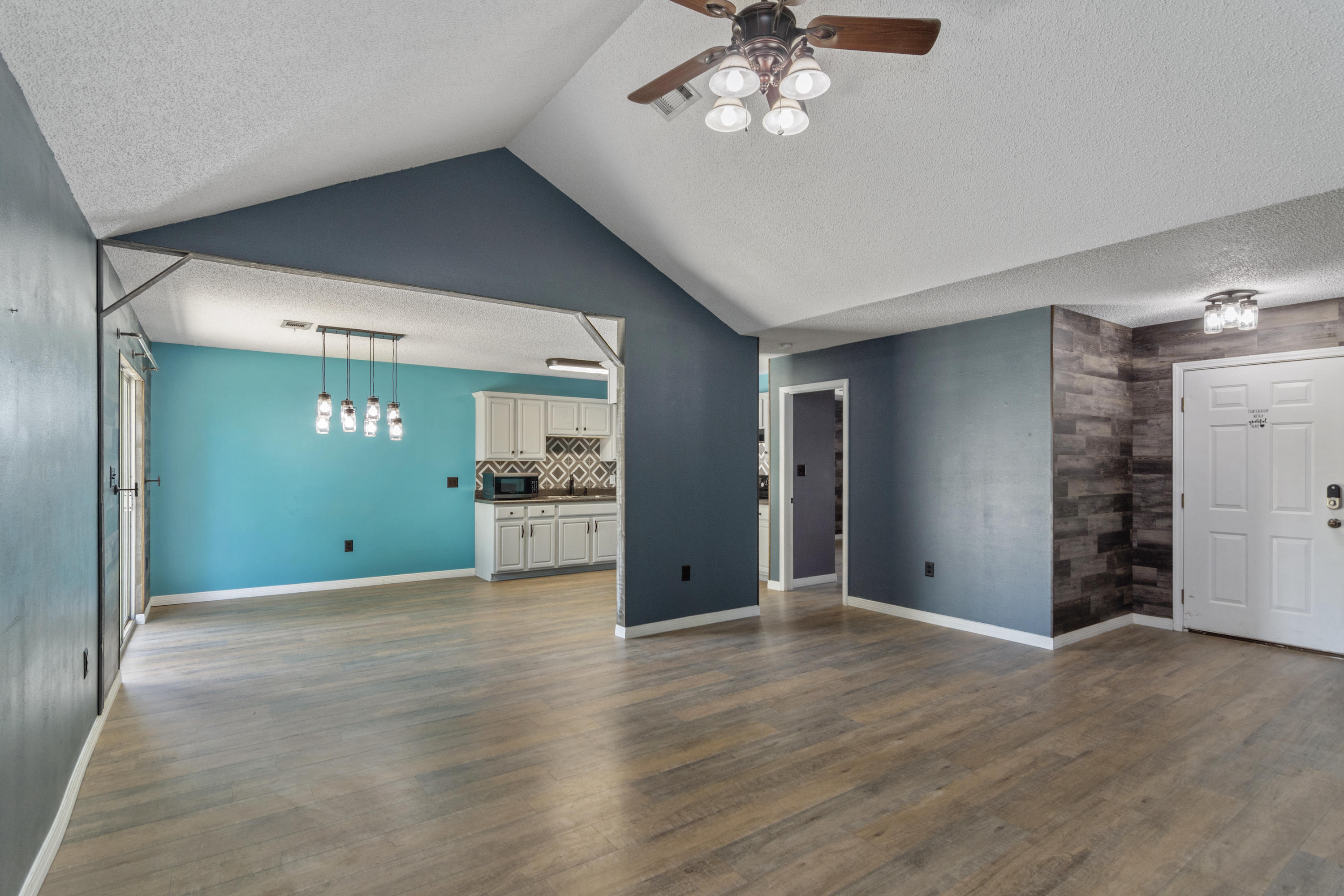 FAIRCHILD ESTATES - Residential