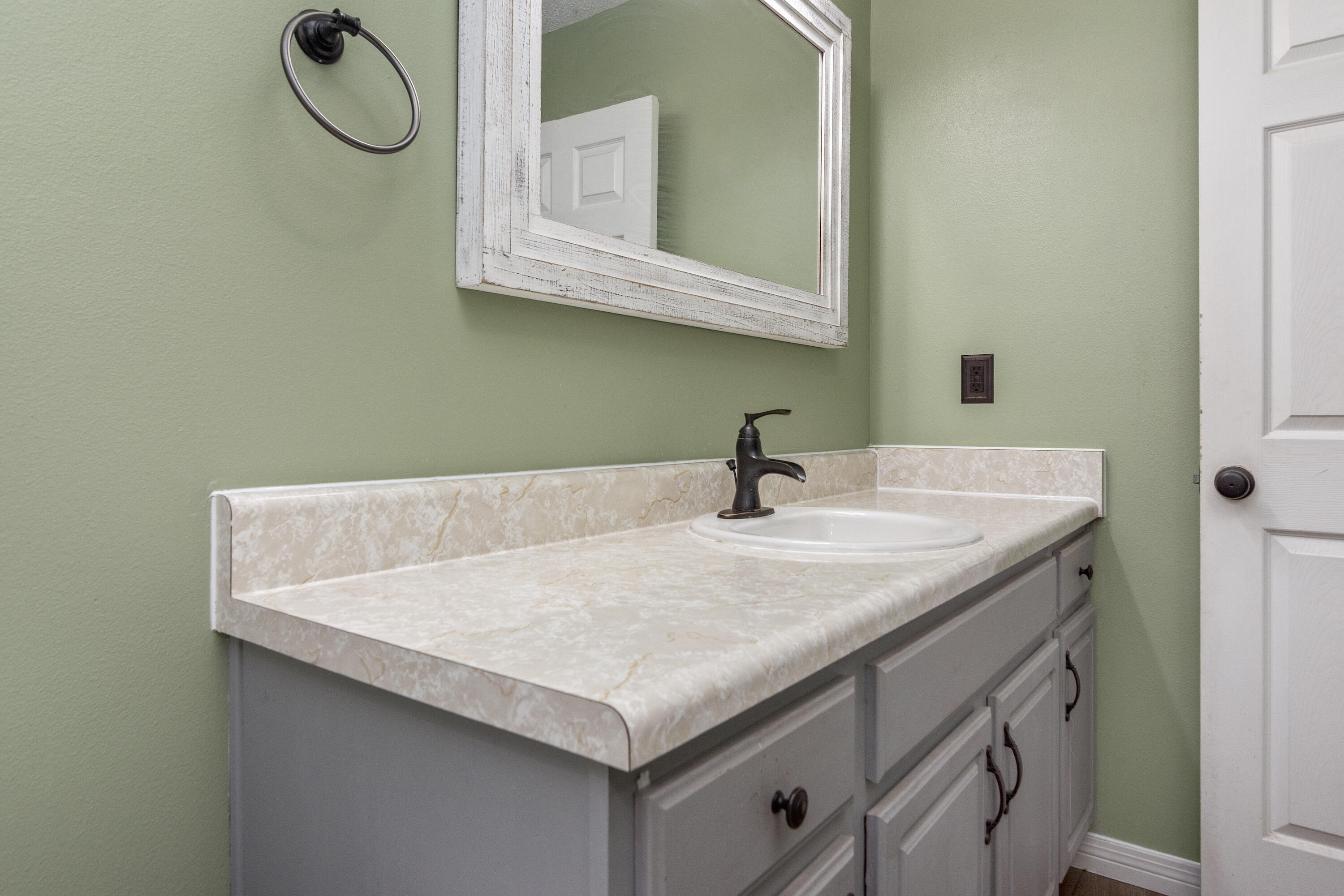 FAIRCHILD ESTATES - Residential