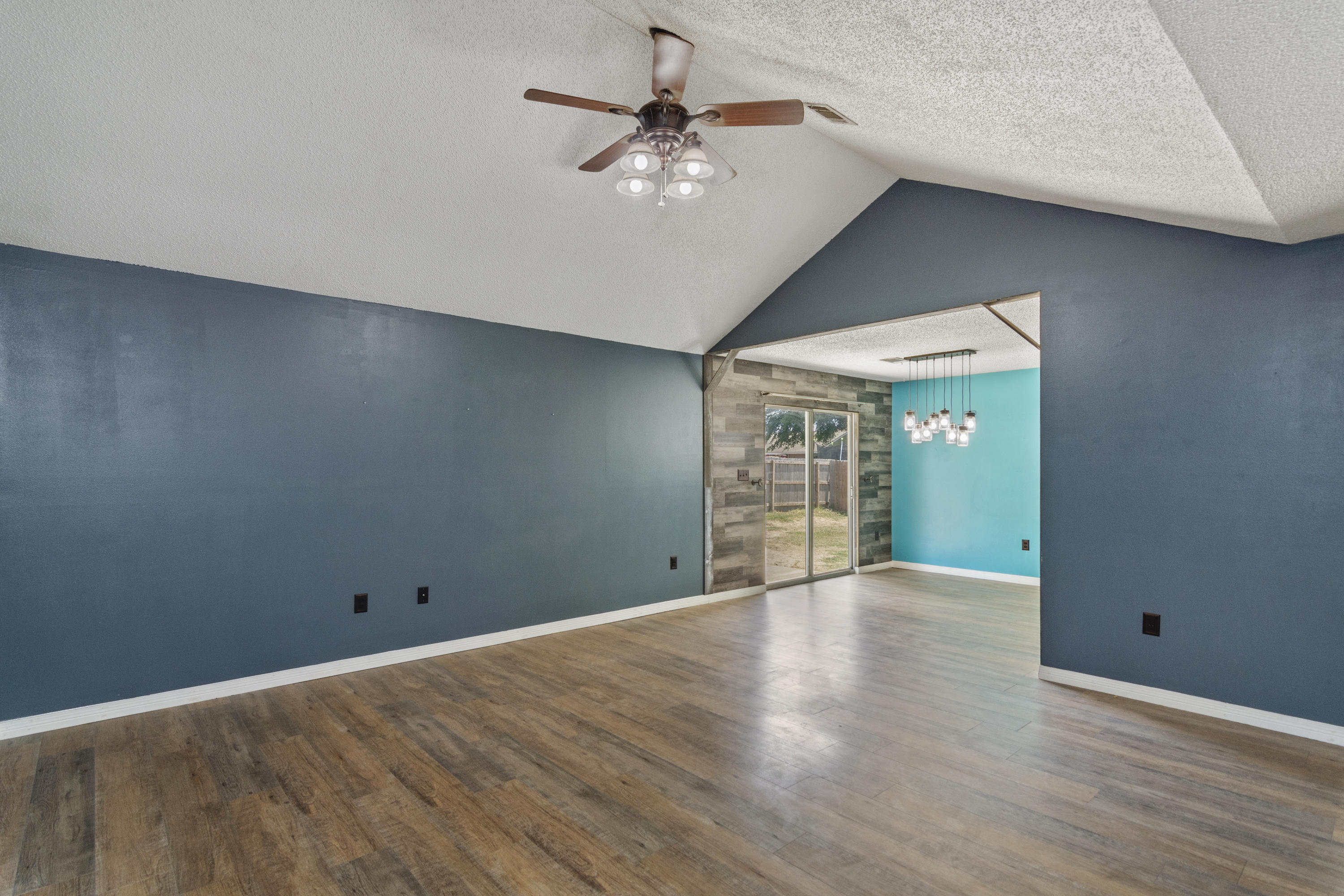 FAIRCHILD ESTATES - Residential