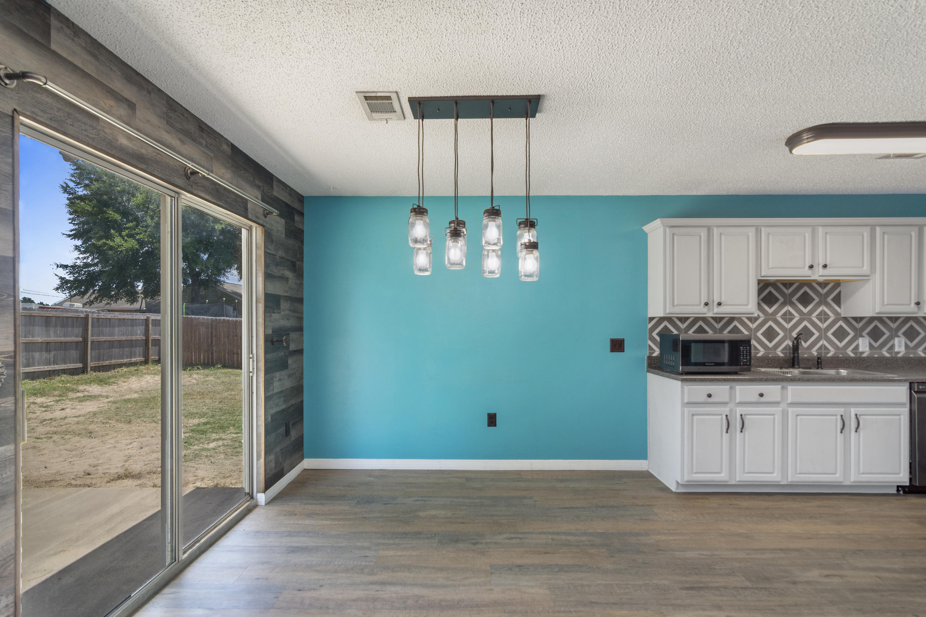 FAIRCHILD ESTATES - Residential