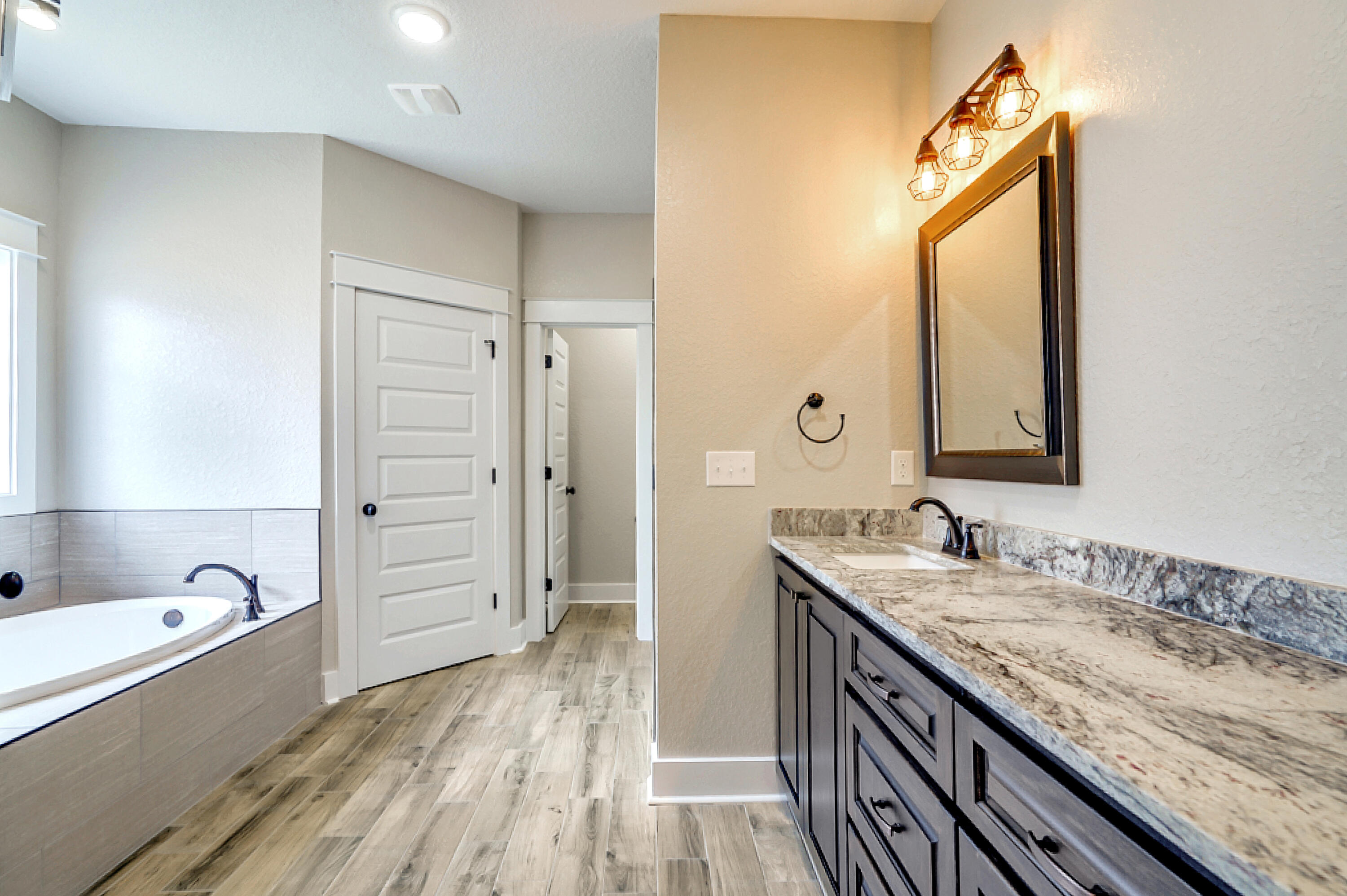 BRIDLE WOOD EST PH I - Residential