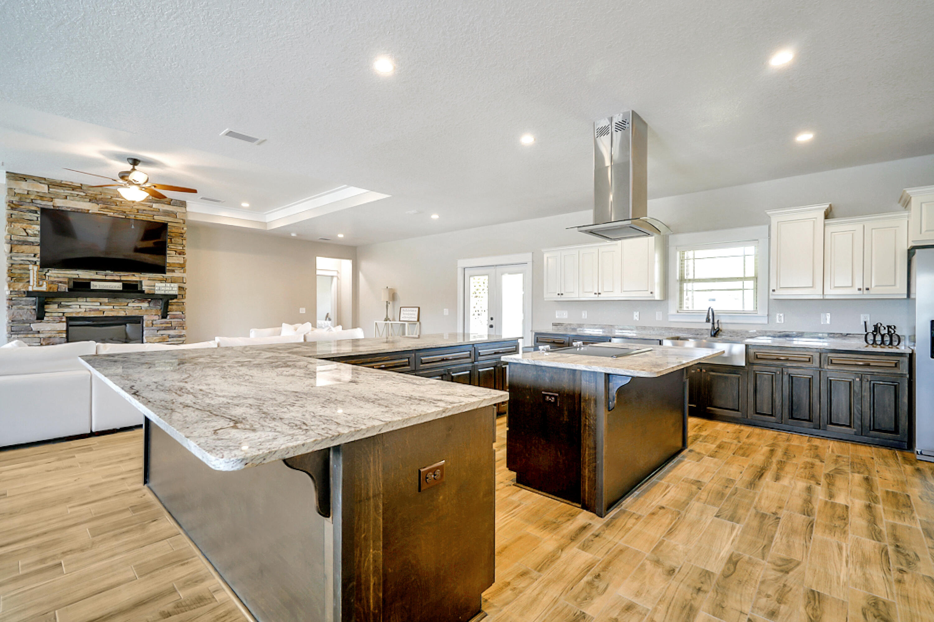BRIDLE WOOD EST PH I - Residential