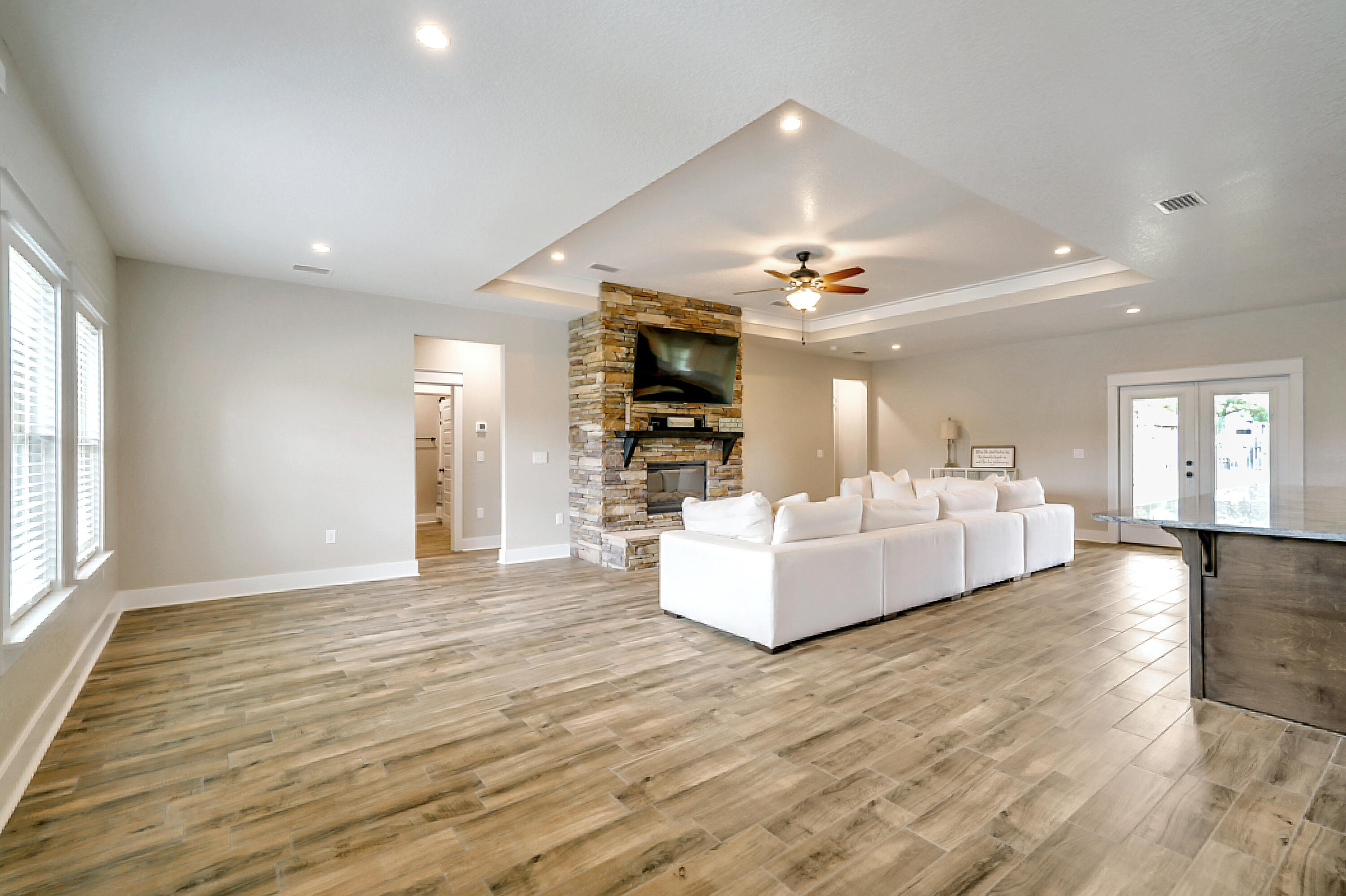 BRIDLE WOOD EST PH I - Residential