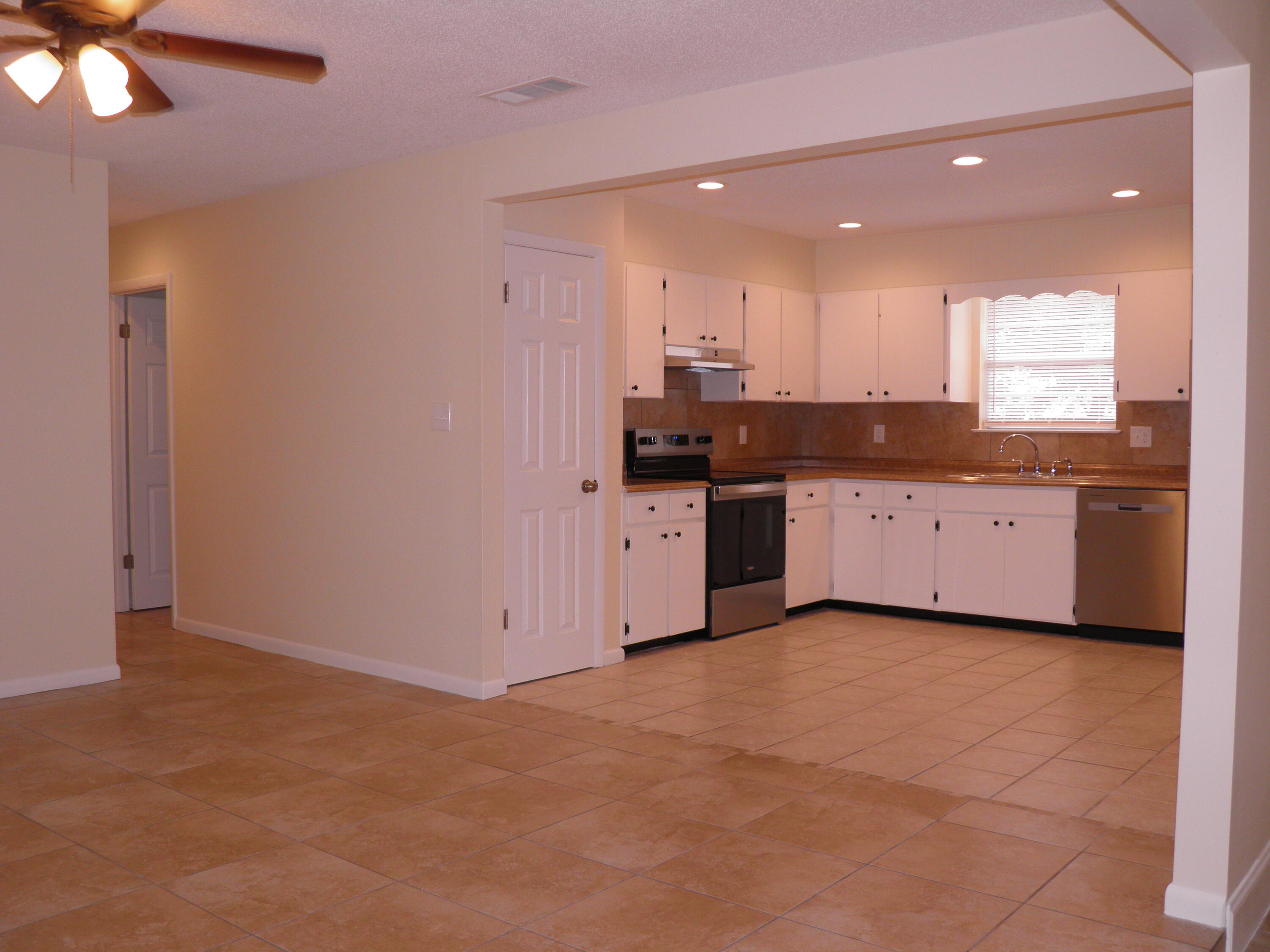 OAKLAND ADDN - Residential Lease