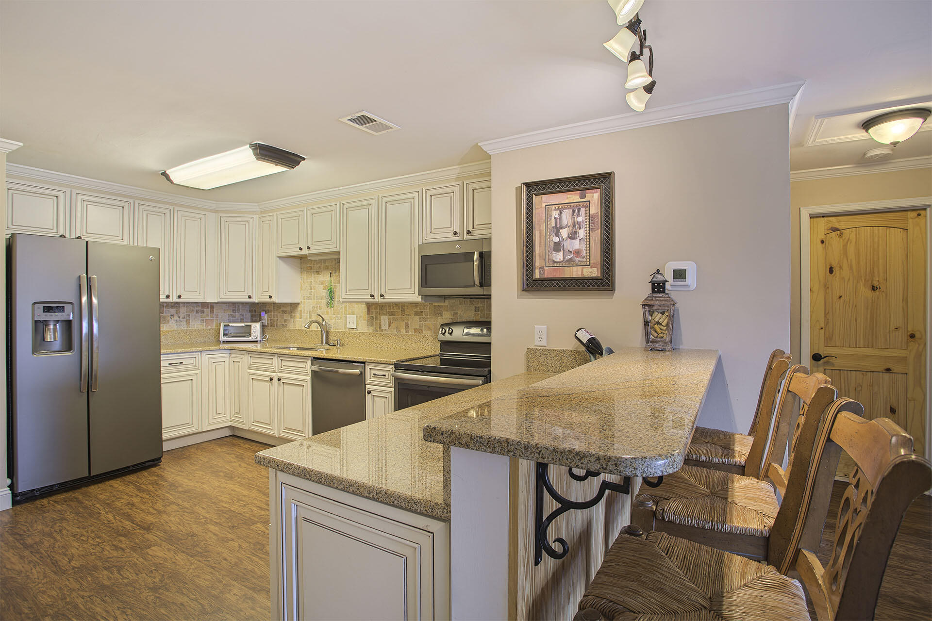 SUN KING TOWERS PH 1 - Residential