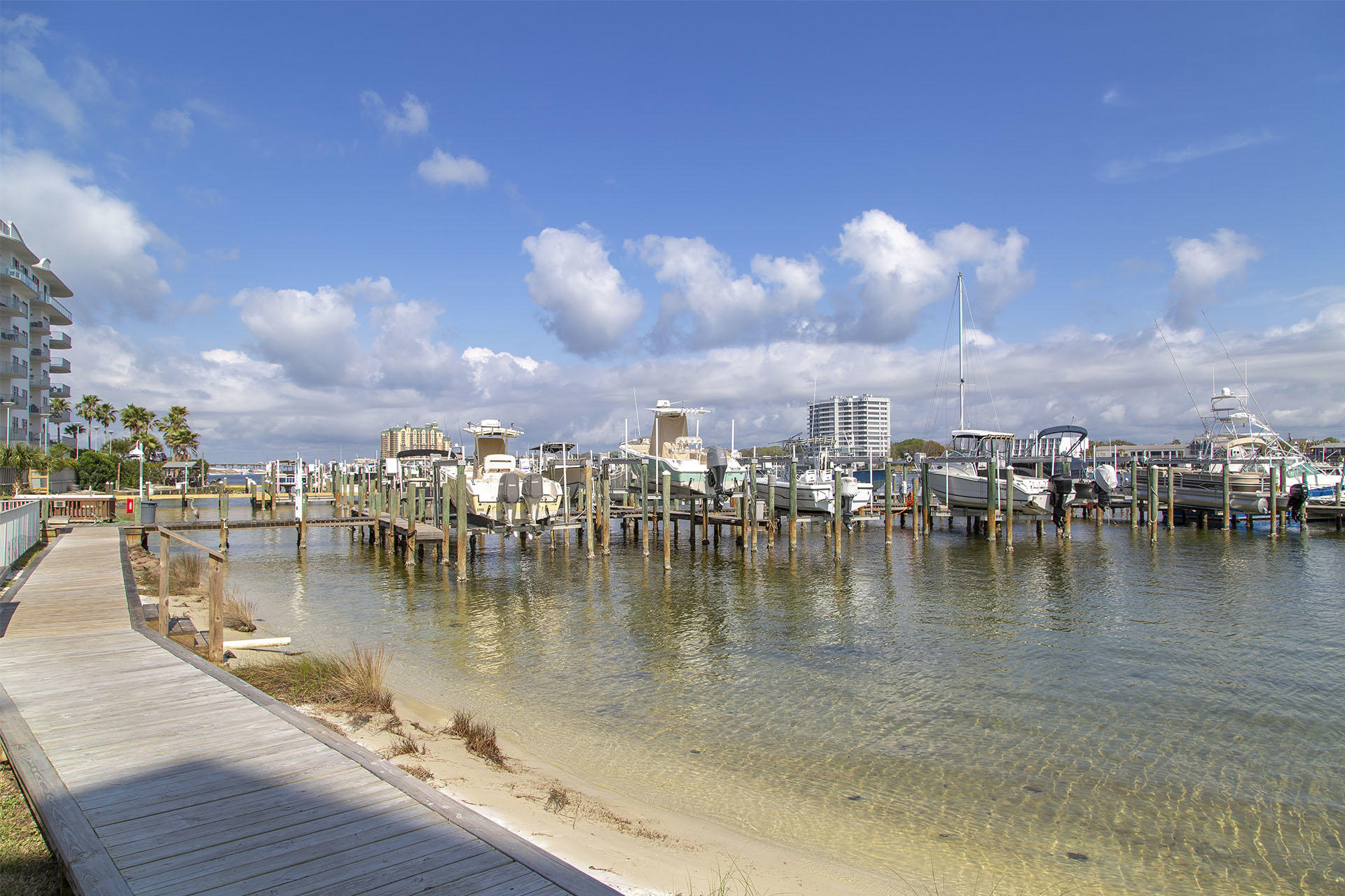 SUN KING TOWERS PH 1 - Residential