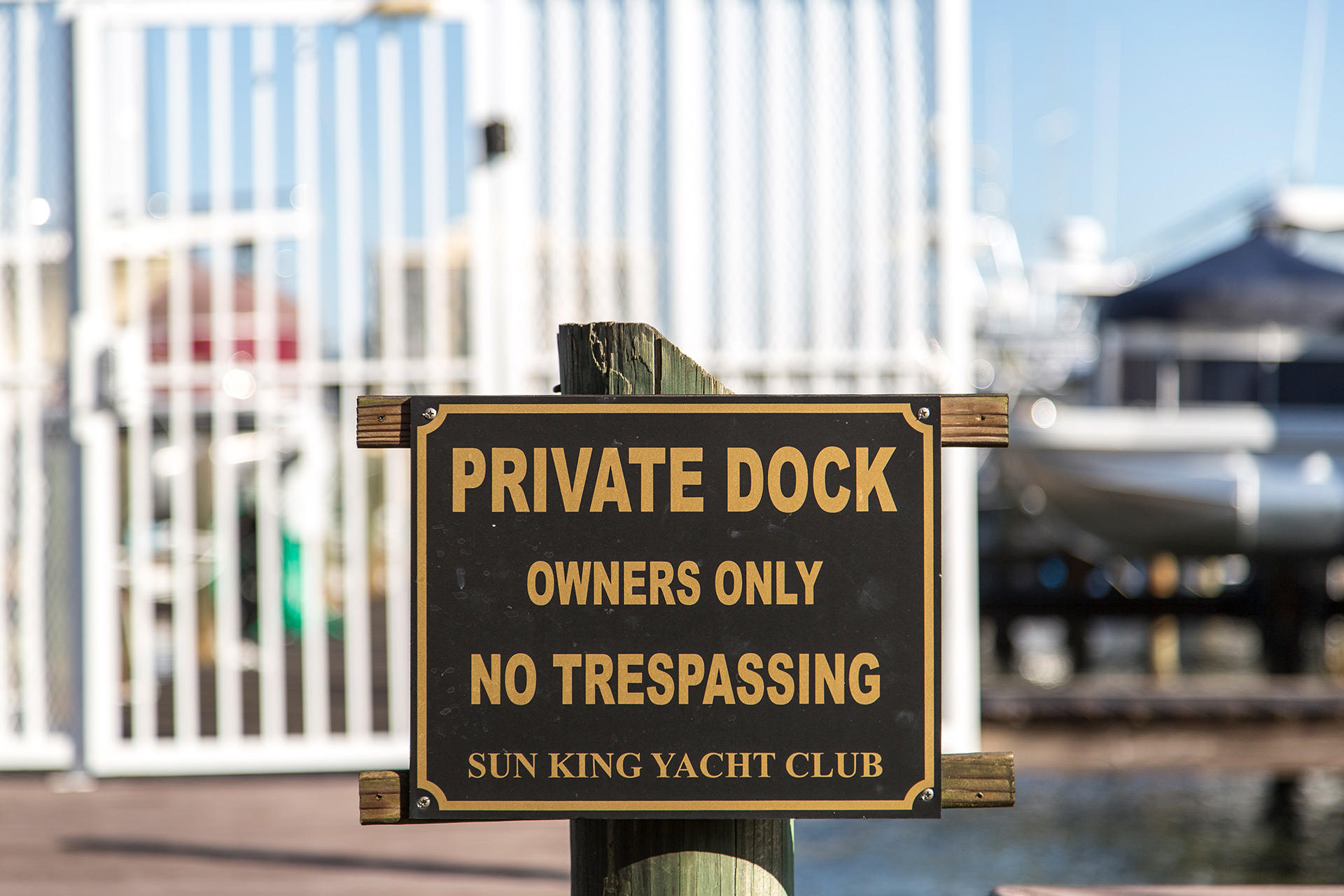 SUN KING TOWERS PH 1 - Residential