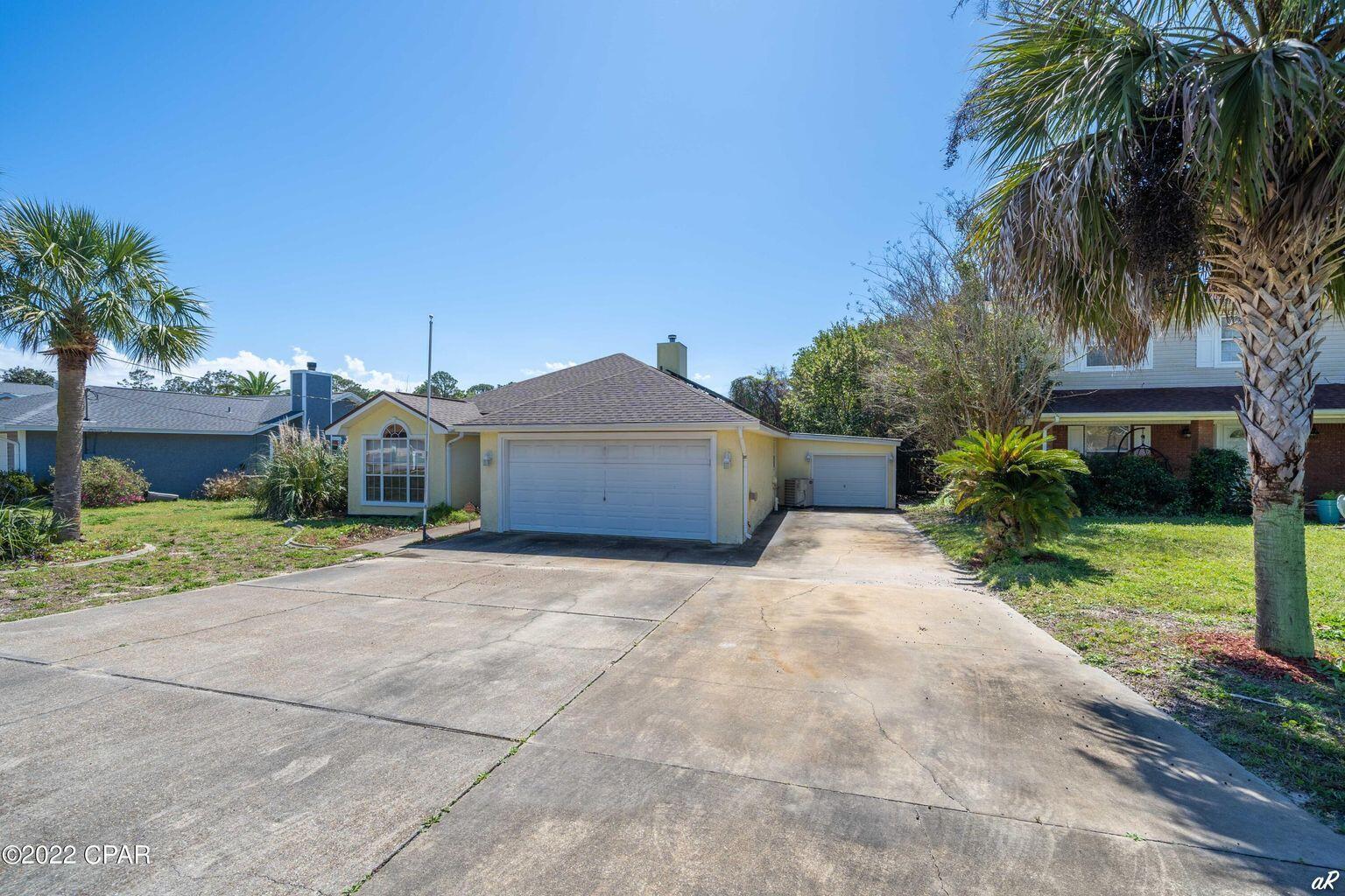 LULLWATER BEACH - Residential