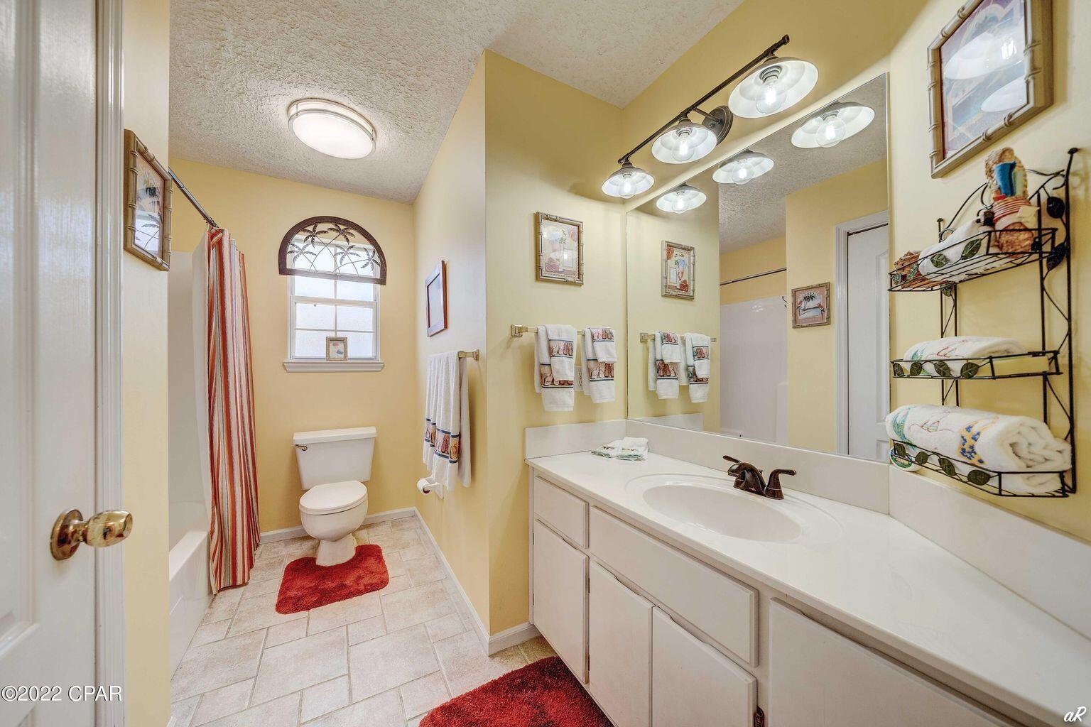 LULLWATER BEACH - Residential