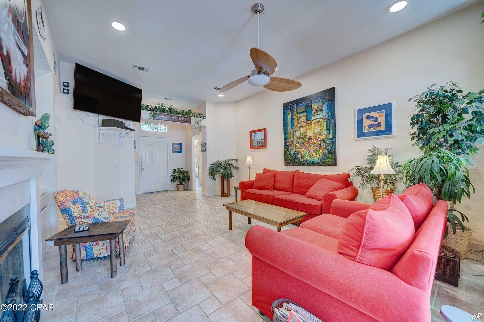 LULLWATER BEACH - Residential