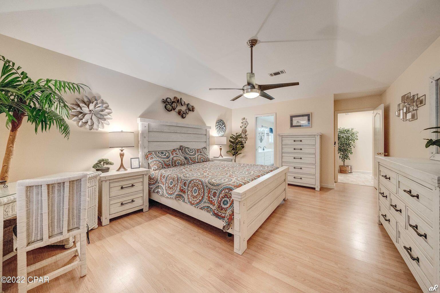 LULLWATER BEACH - Residential