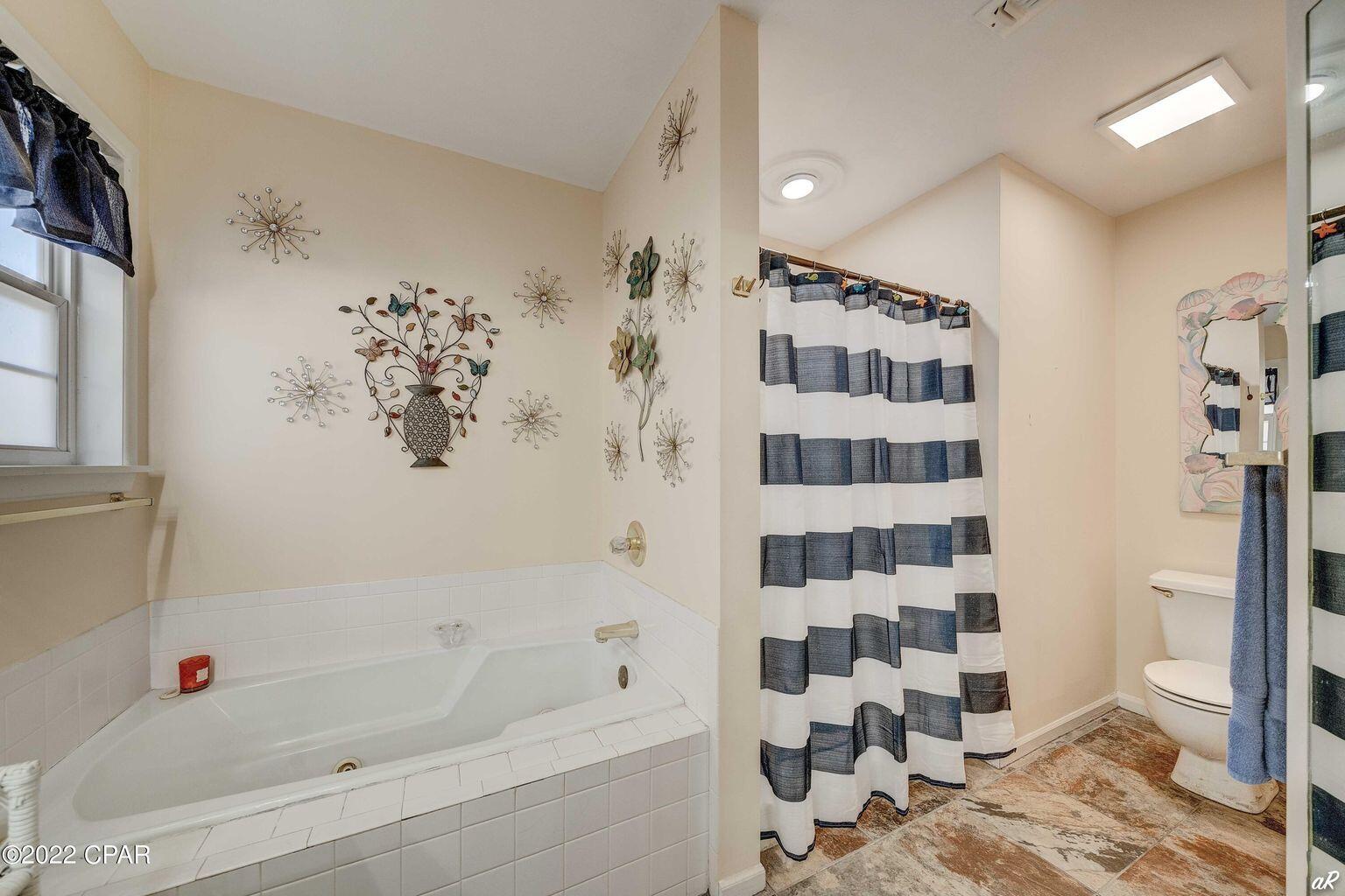 LULLWATER BEACH - Residential