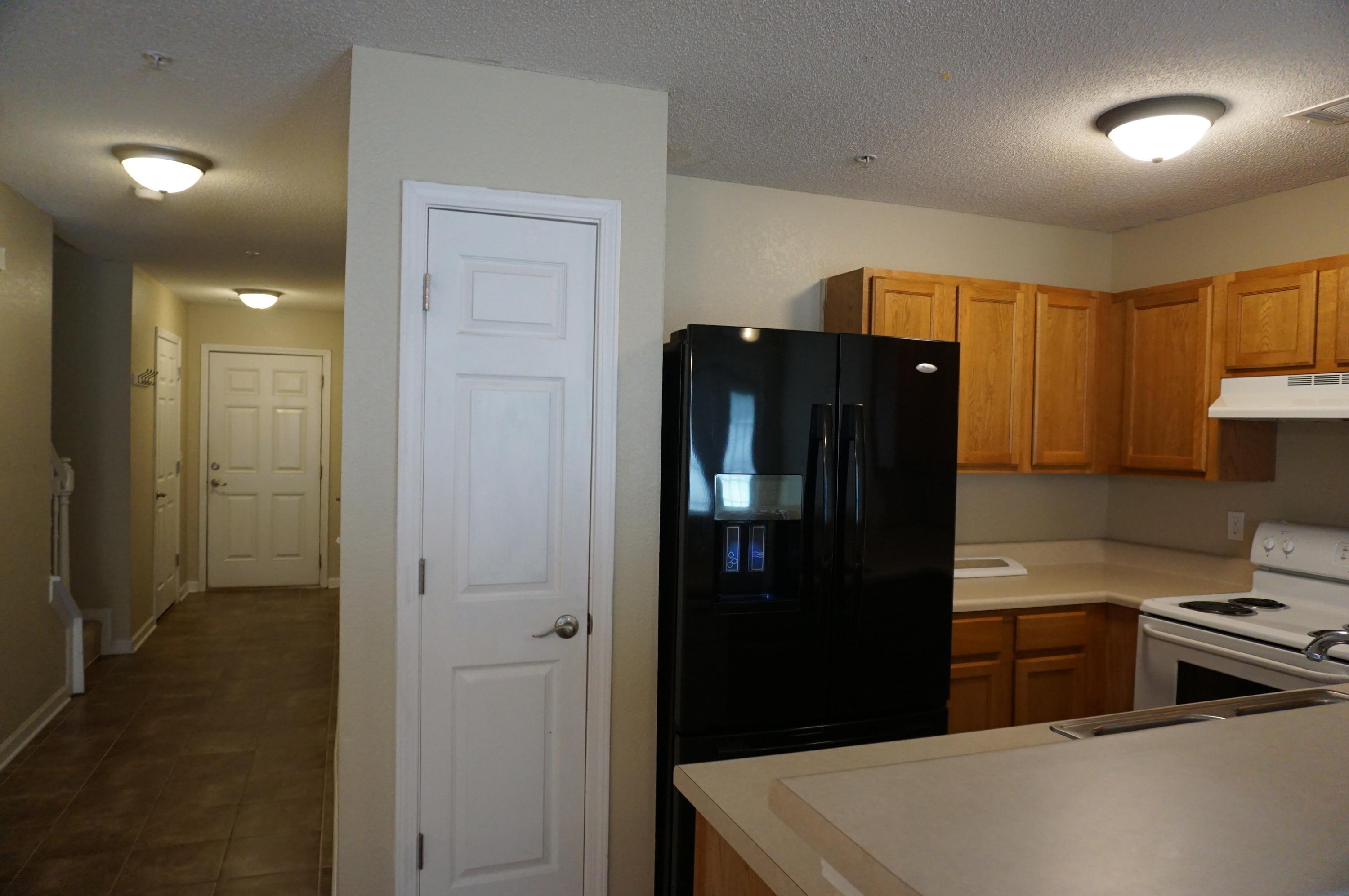 ROLLING PINES - Residential Lease