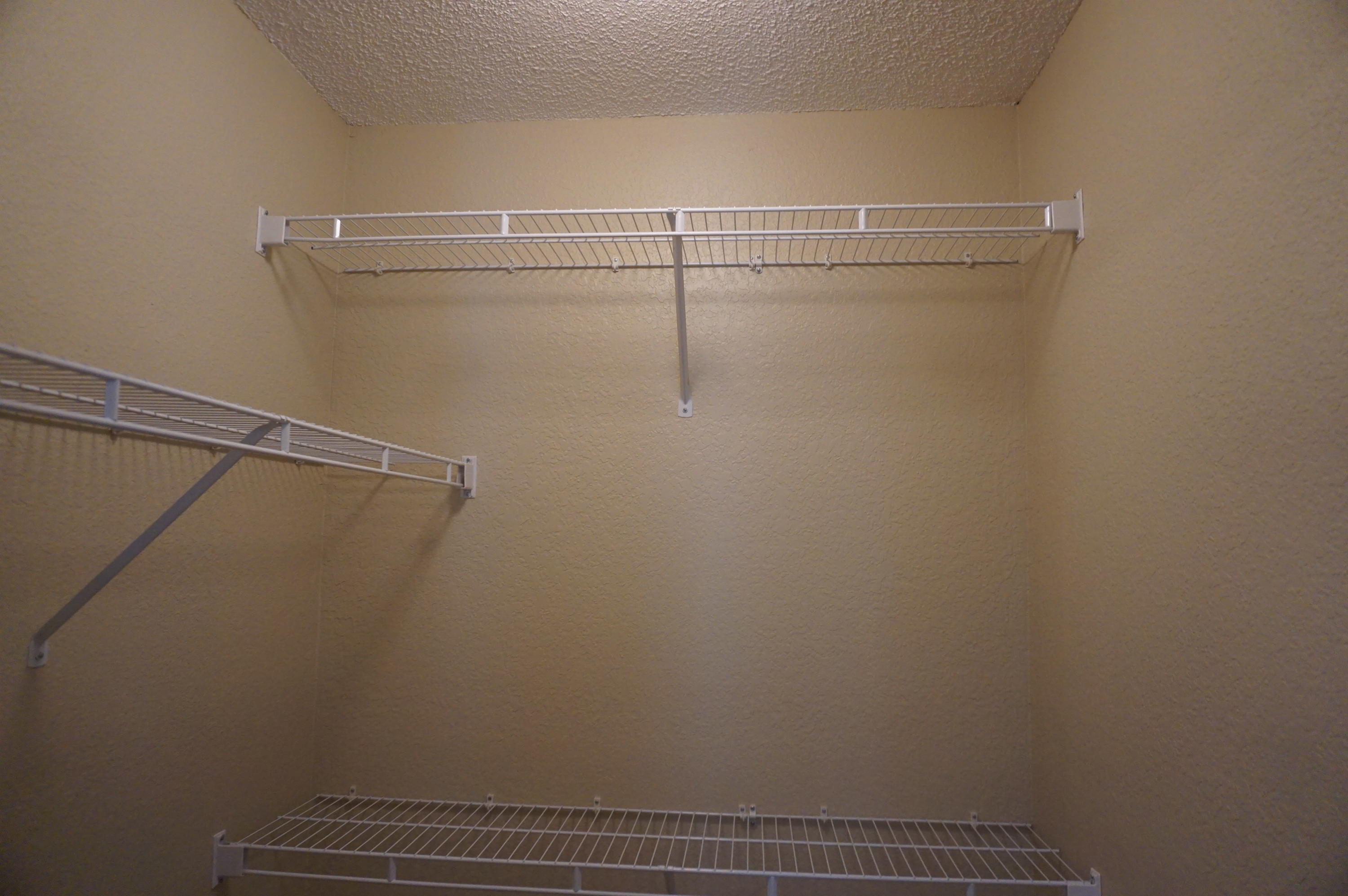 ROLLING PINES - Residential Lease