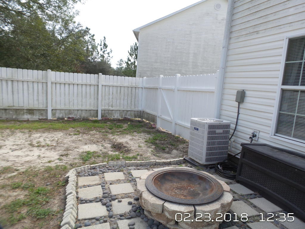 ROLLING PINES - Residential Lease