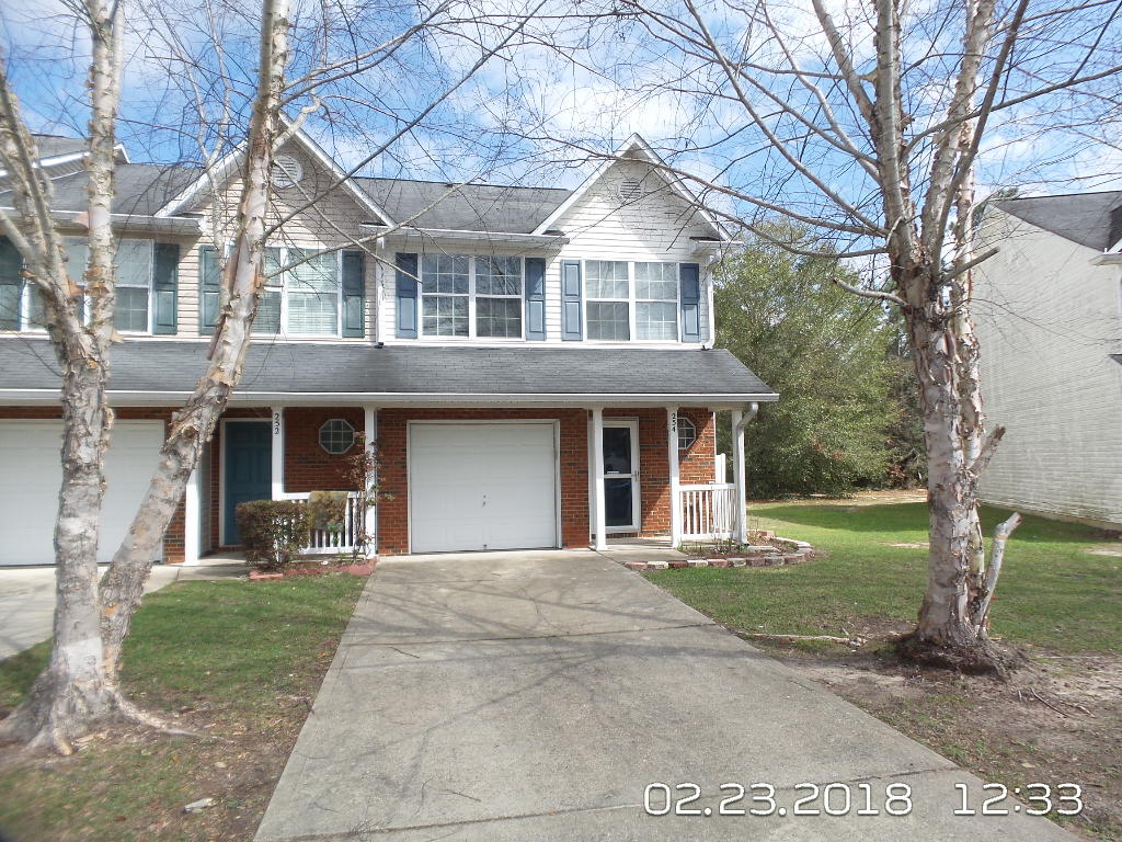 ROLLING PINES - Residential Lease