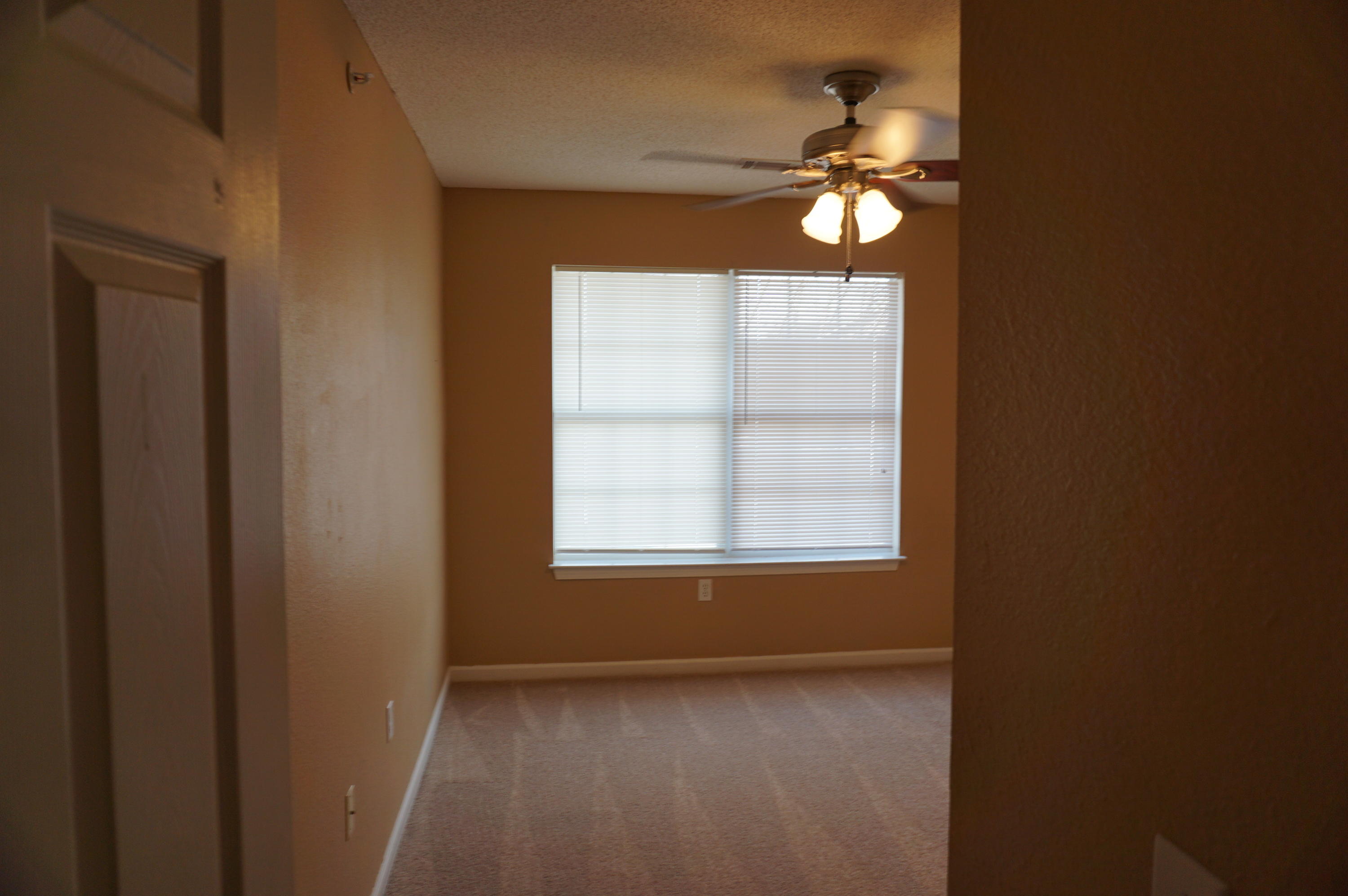 ROLLING PINES - Residential Lease