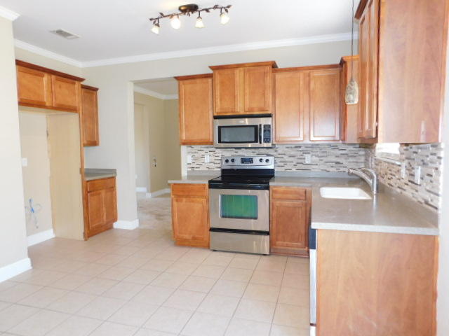 SANDY RIDGE ESTATES - Residential