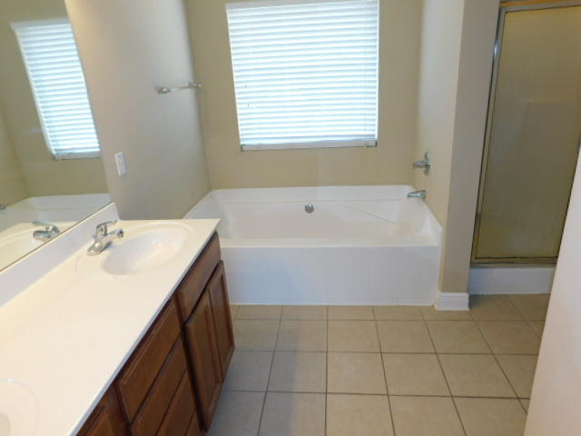 SANDY RIDGE ESTATES - Residential