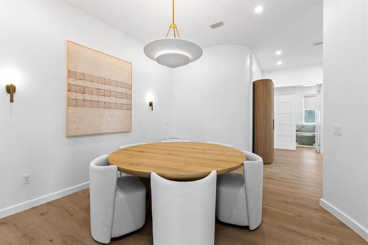 SEA WALK - Residential