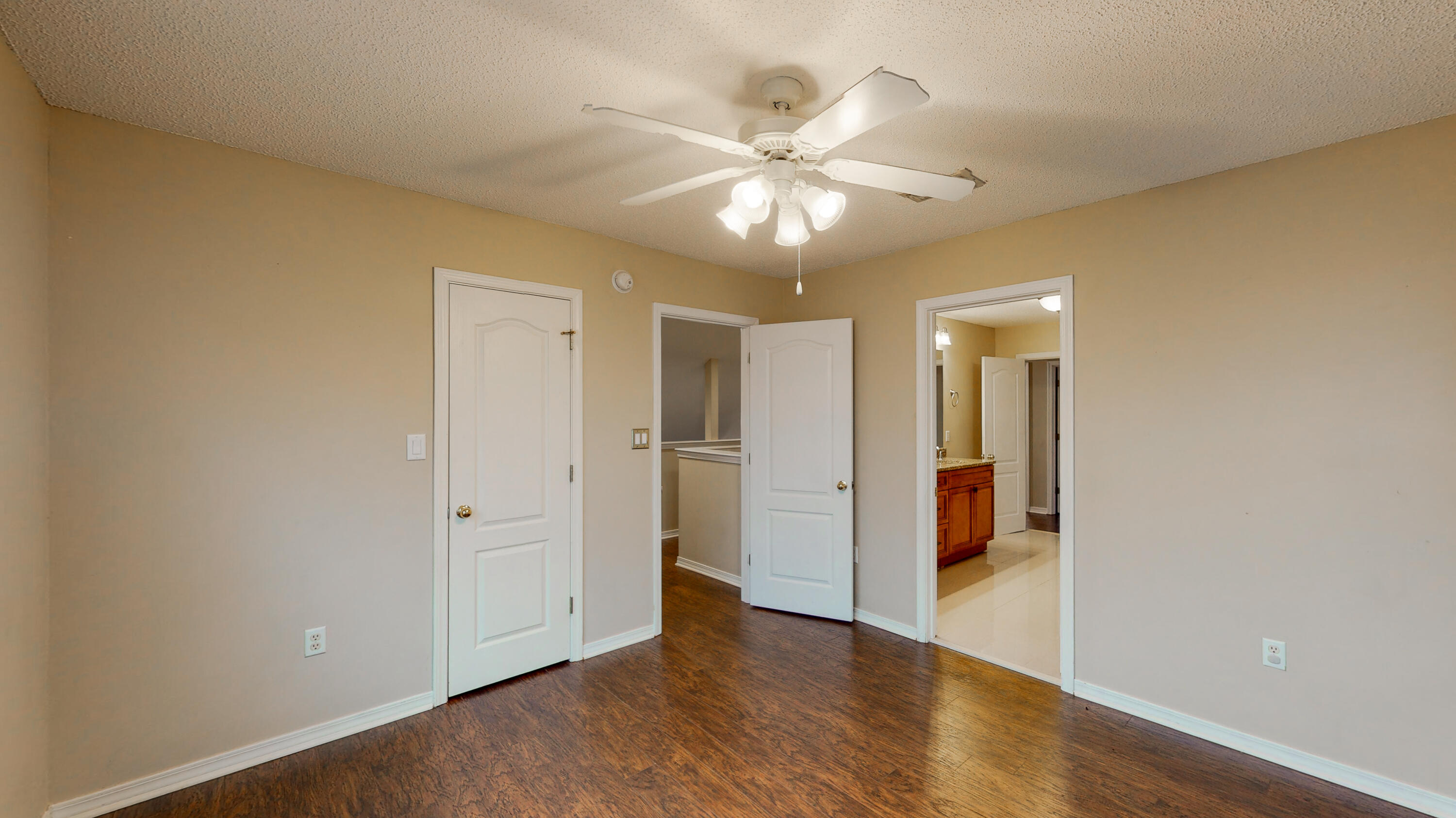 EMERALD LAKES PHASE 3 - Residential