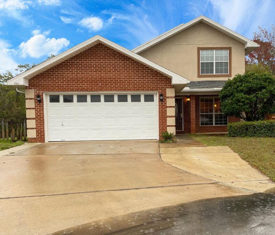 Beautiful 4 bedroom 2.5 bath cul-de-sac home in Emerald Lakes, gated community! This home has everything to offer! Master is on the main floor and the other 3 large sized bedrooms are upstairs. 3 out of the 4 bedrooms have walk-in-closets allowing for plenty of storage! Kitchen has been recently updated with new cabinets, backsplash, granite & appliances. All of the bathrooms have been recently updated as well along with new flooring throughout the home! This home features one of the largest fenced in, secluded backyards in the neighborhood! New A/C unit July 2020.  Emerald Lakes has several amenities to offer its residents including pool, tennis court, basketball court, playground and beautiful scenery! Don't wait, schedule a showing today!