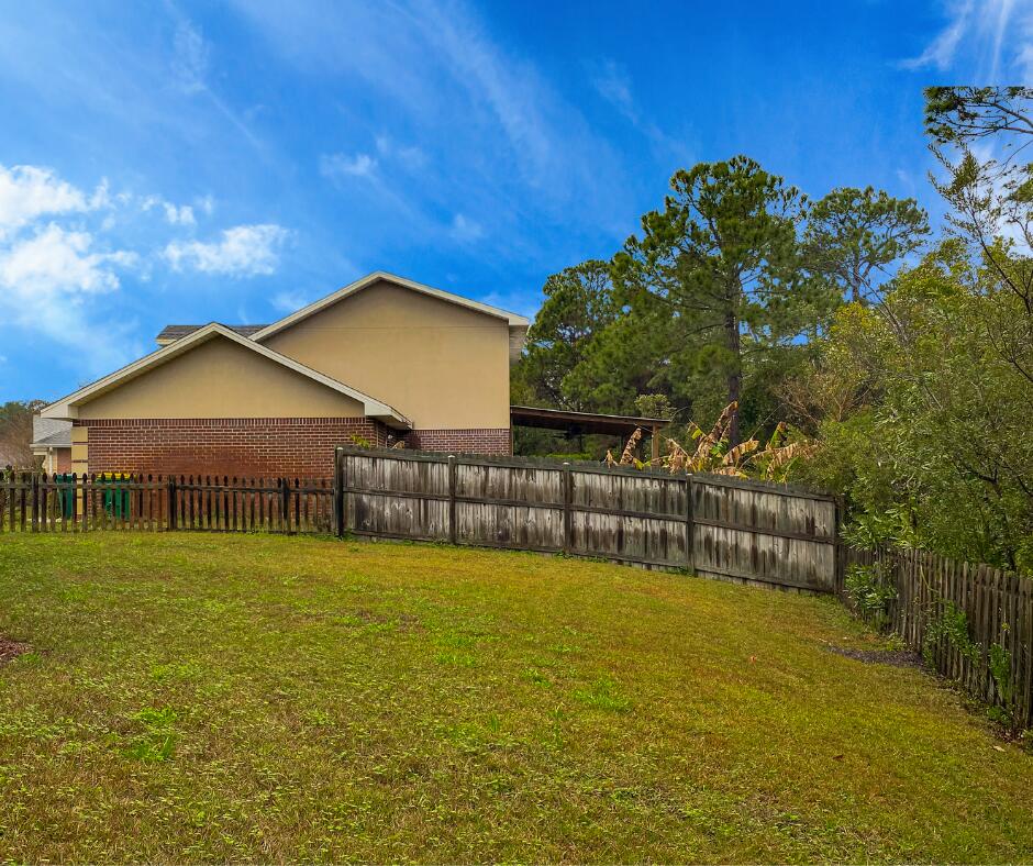 EMERALD LAKES PHASE 3 - Residential