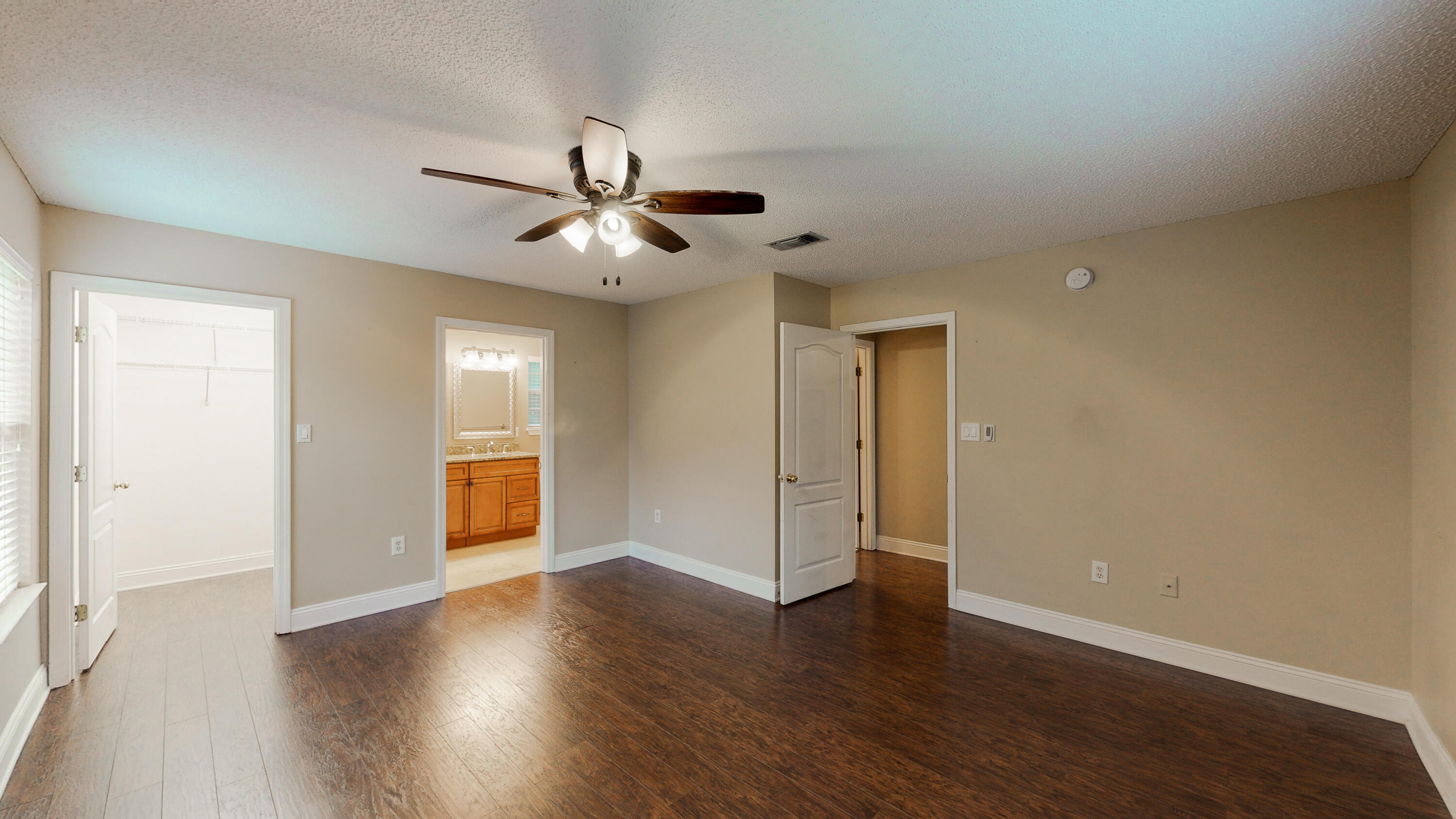 EMERALD LAKES PHASE 3 - Residential