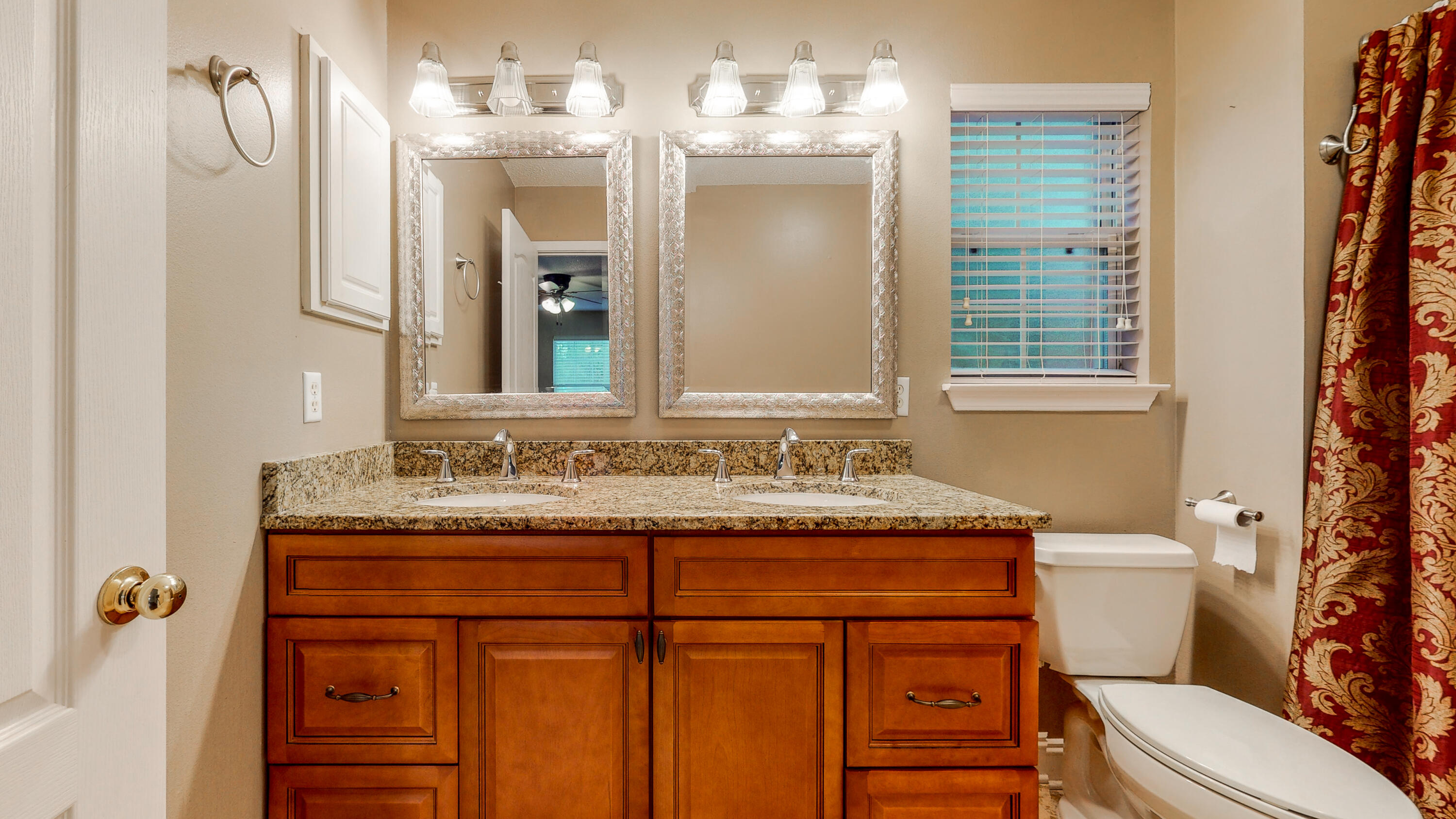 EMERALD LAKES PHASE 3 - Residential