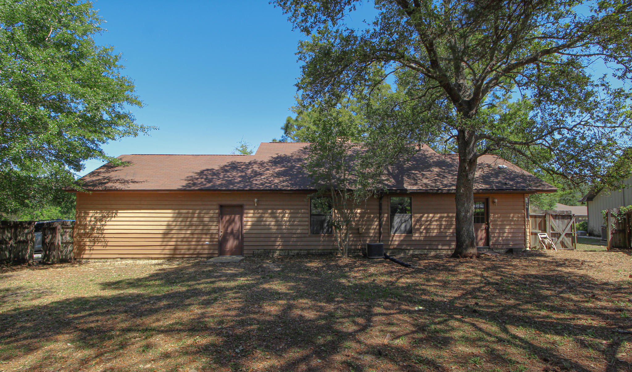 COUNTRYVIEW ESTATES 1ST ADDN - Residential