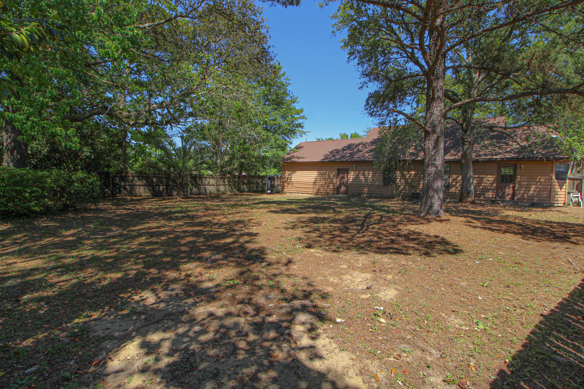 COUNTRYVIEW ESTATES 1ST ADDN - Residential