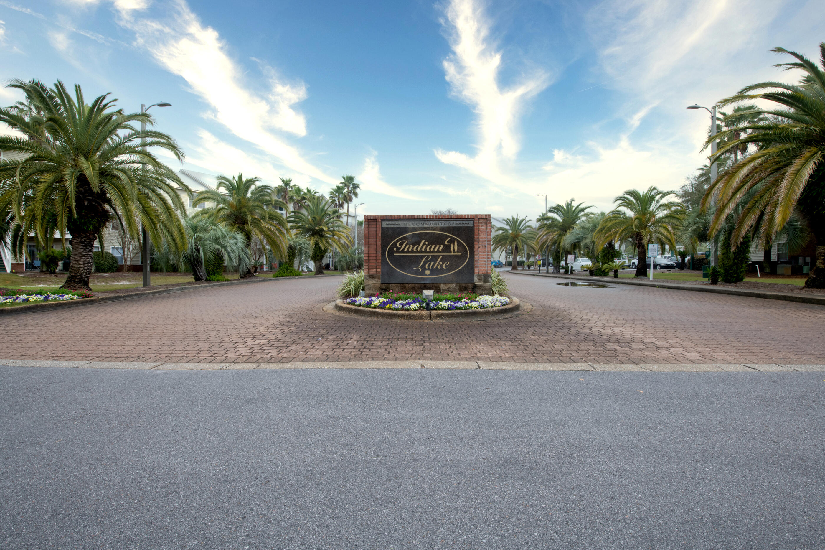 INDIAN LAKE - Residential