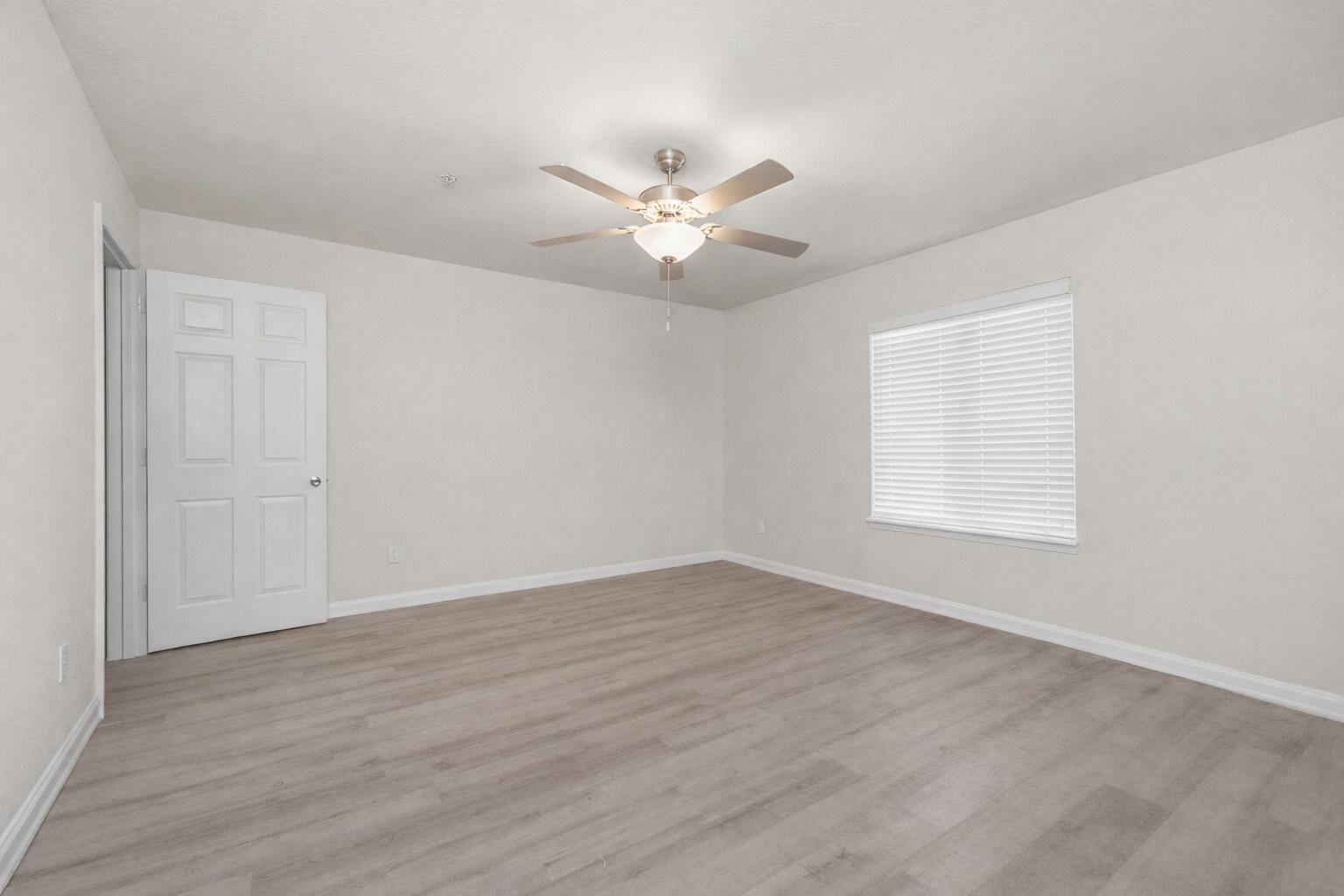 INDIAN LAKE - Residential