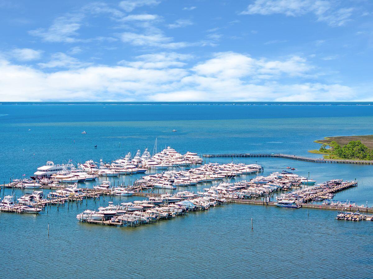 BAYPINES (SANDESTIN) - Residential