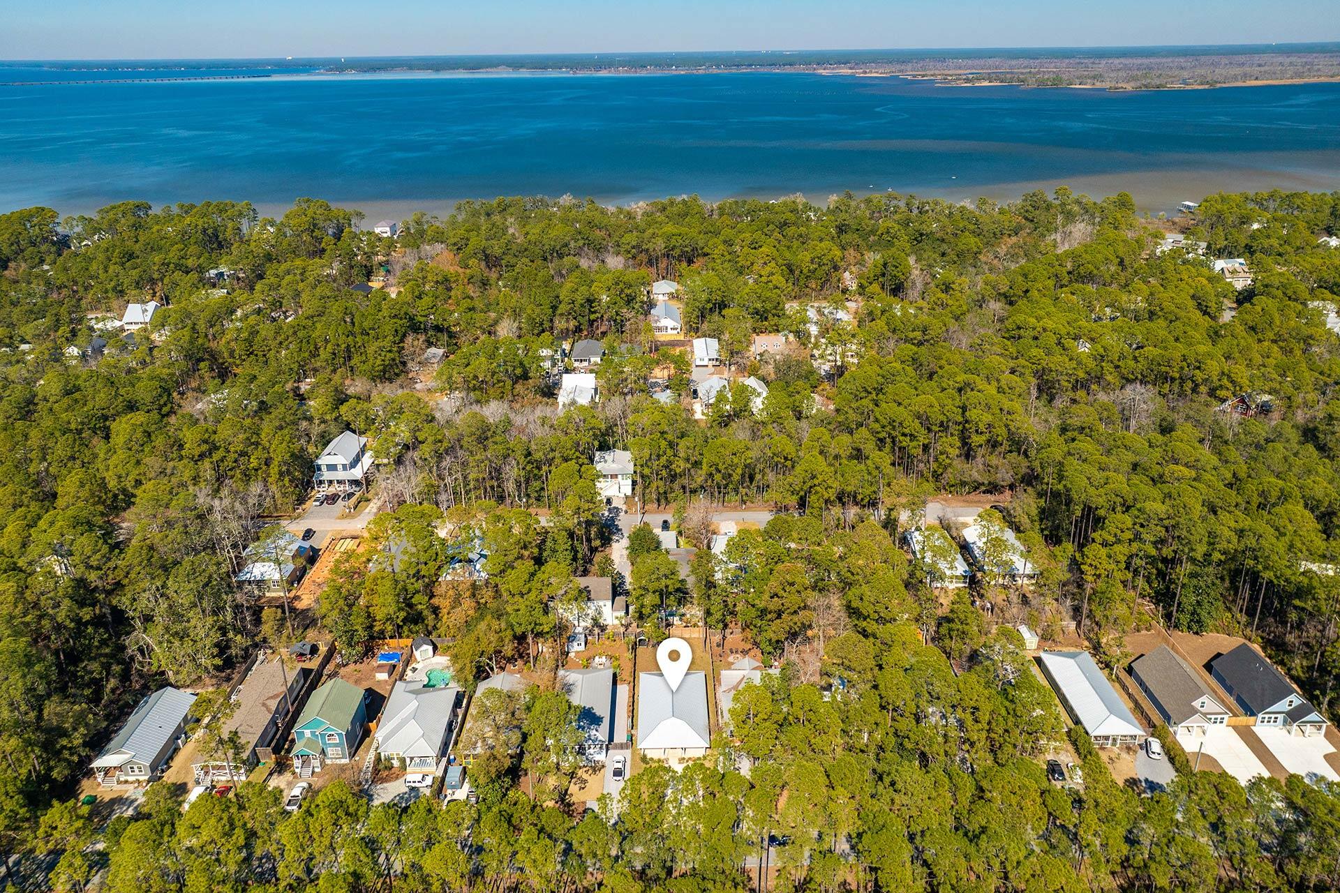 MAGNOLIA BEACH - Residential