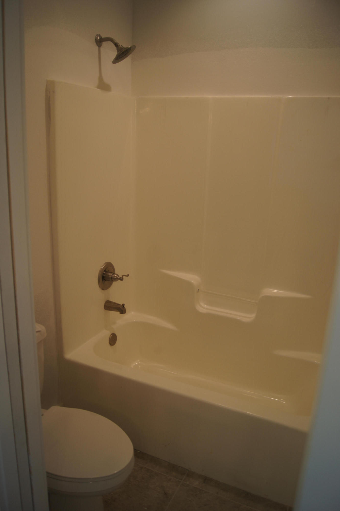 HIDDEN GROVE - Residential