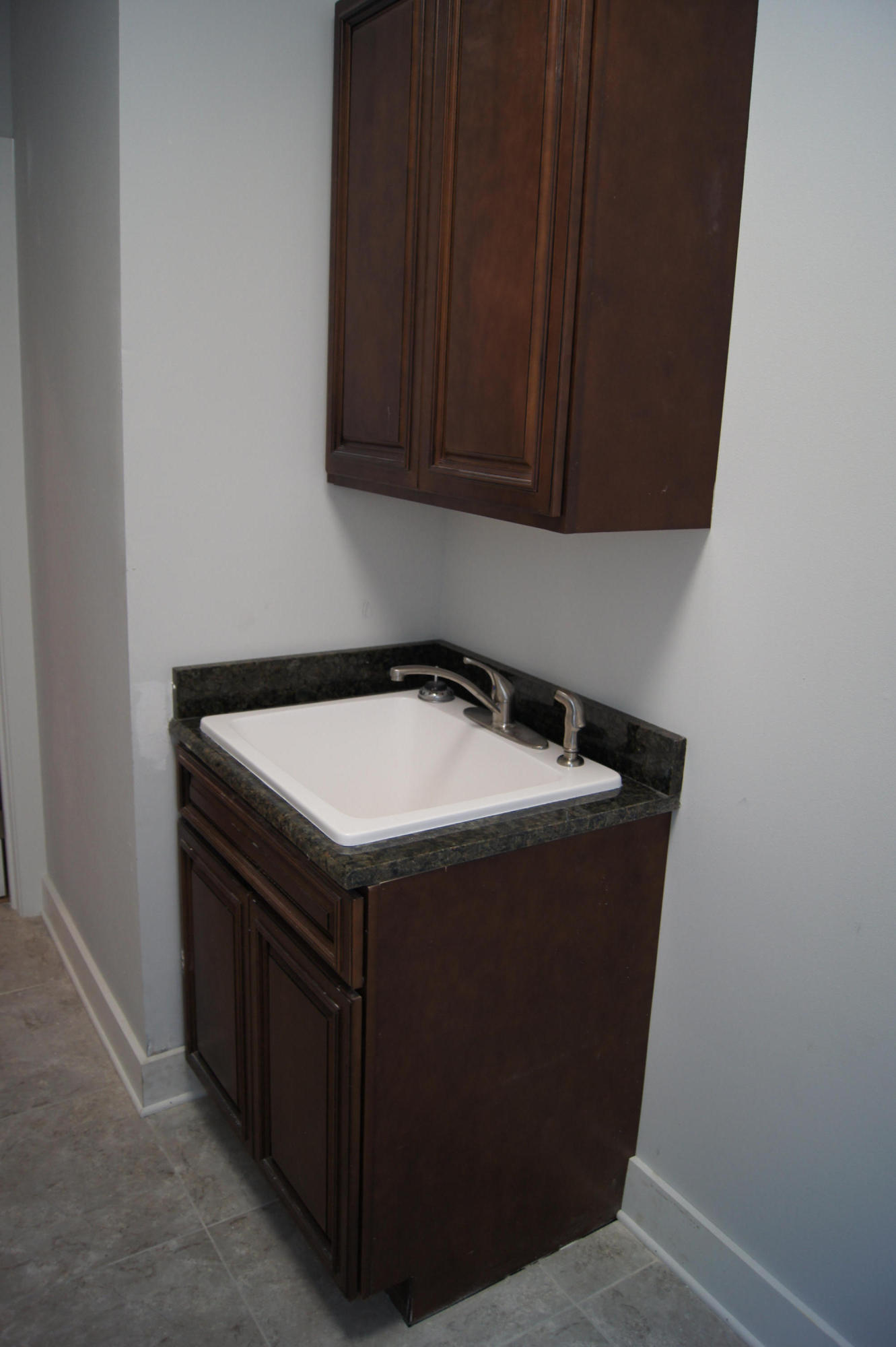 HIDDEN GROVE - Residential