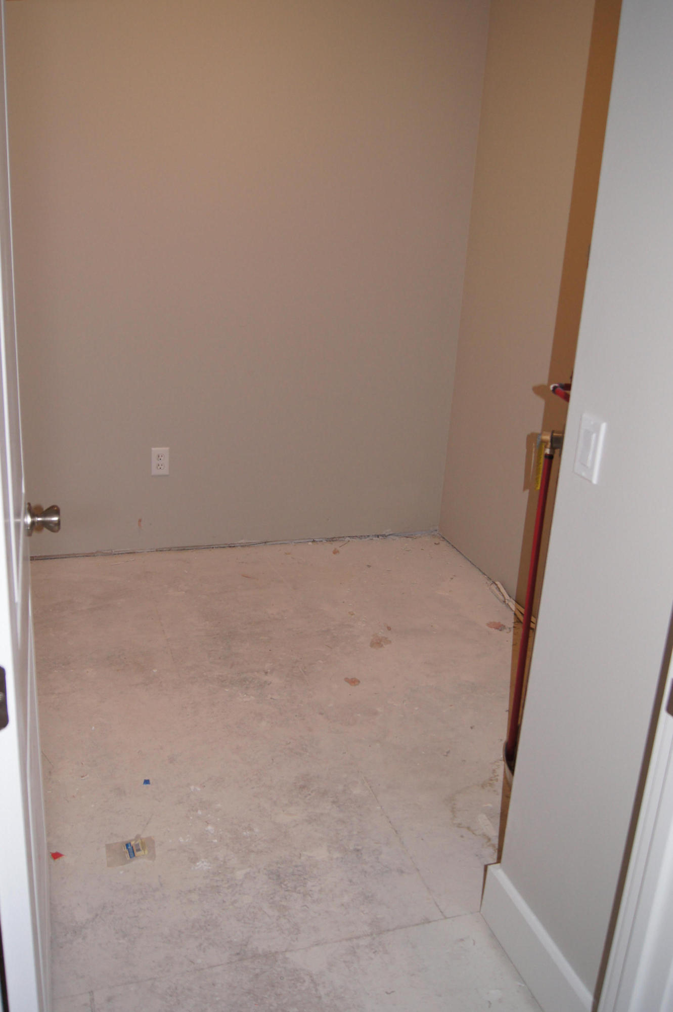 HIDDEN GROVE - Residential